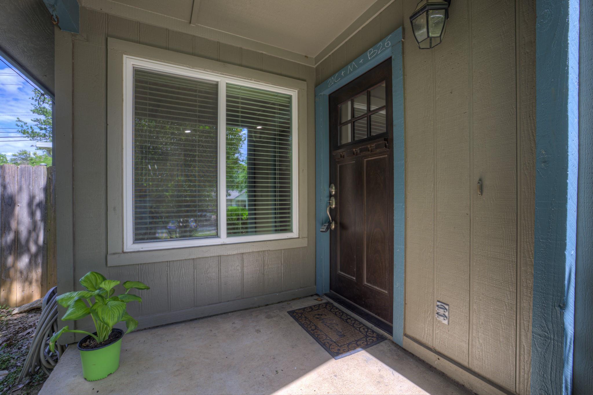 1905 Castle Gate CIR, San Marcos, TX 78666