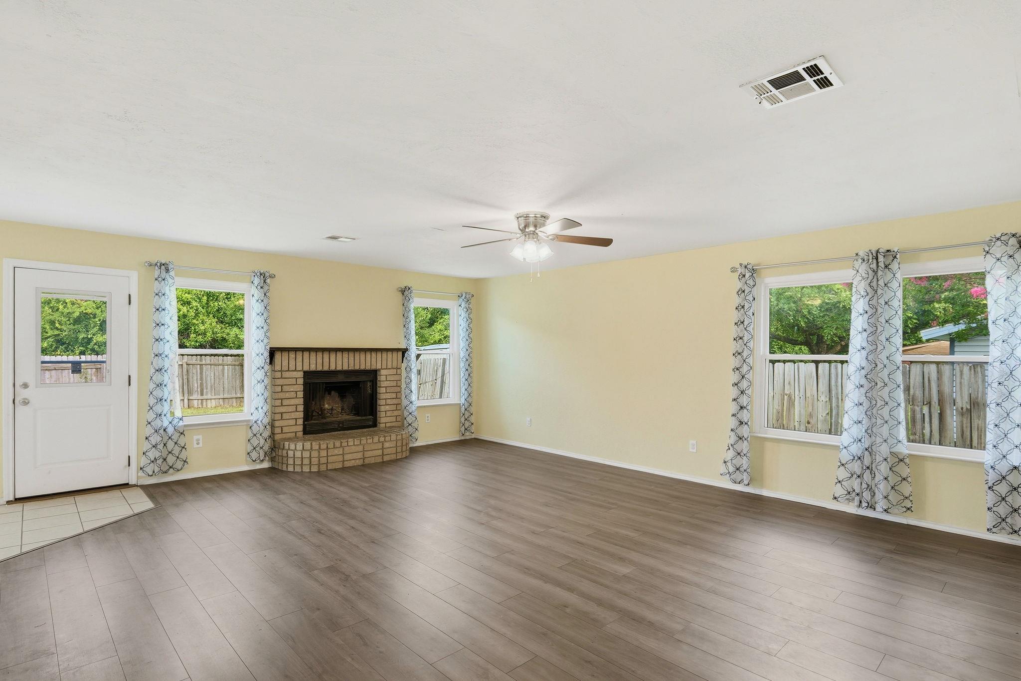 213 Anderson Ave, Copperas Cove, TX 76522