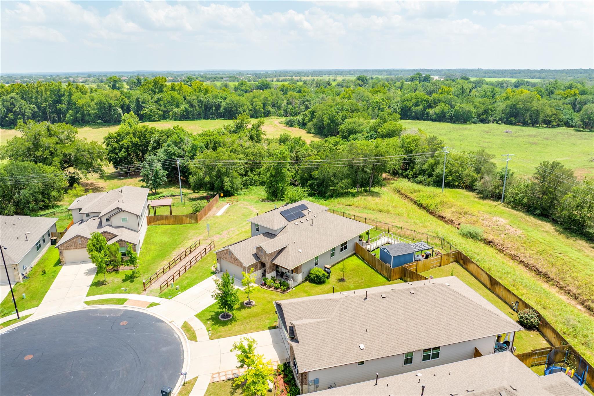 713 Bluffview DR, Bastrop, TX 78602