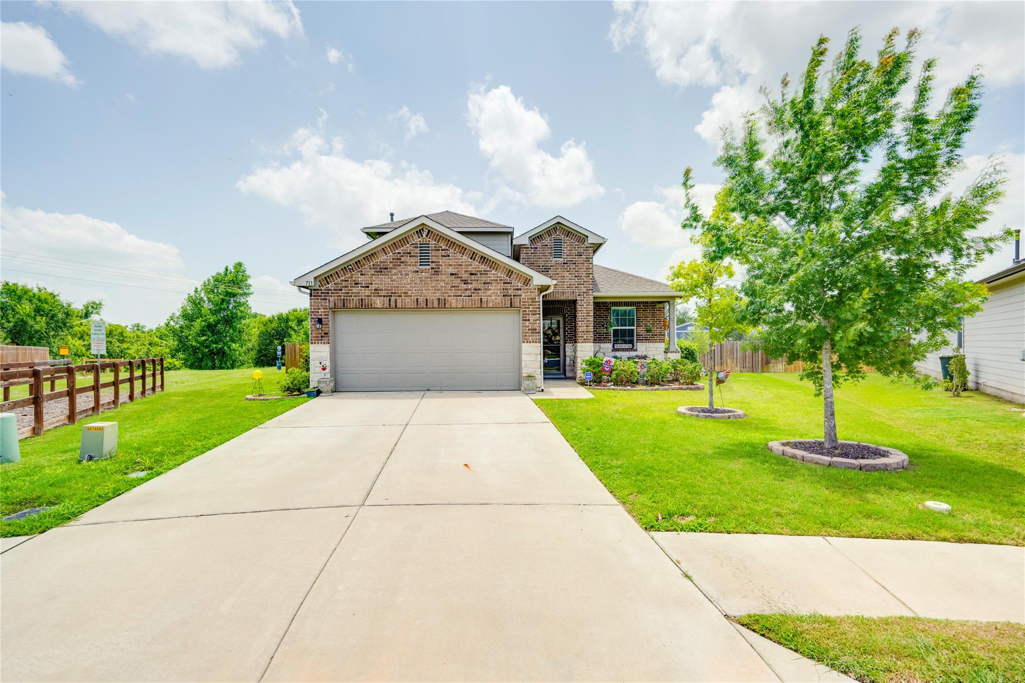 713 Bluffview DR, Bastrop, TX 78602