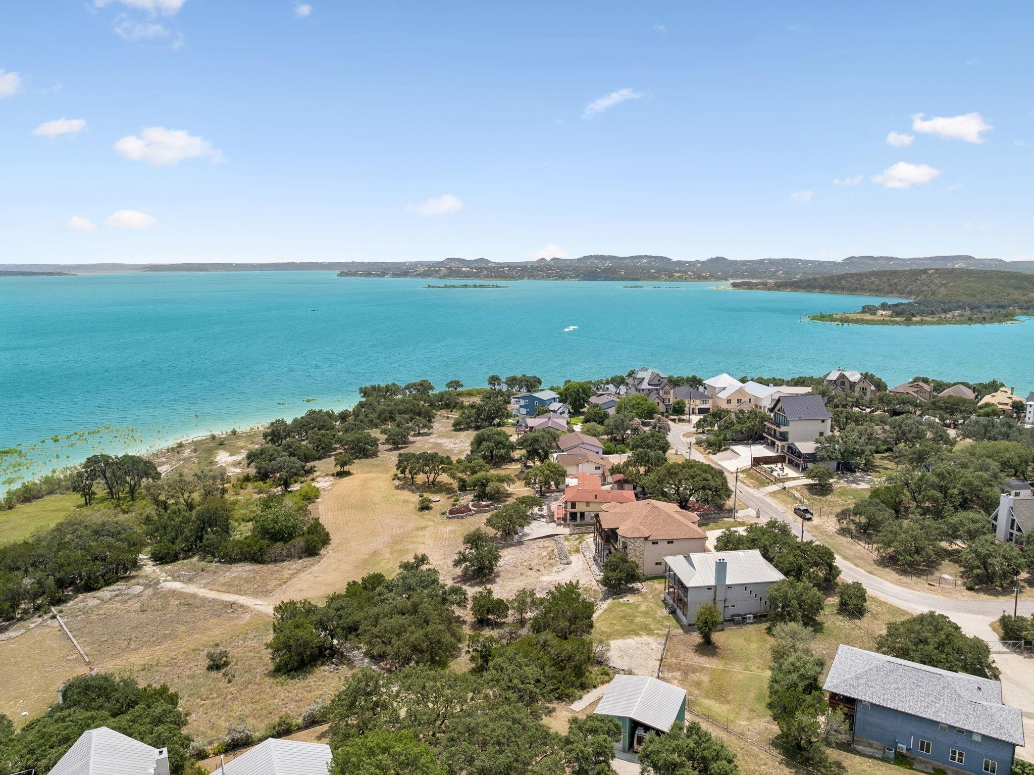 408 Edge Hill DR, Canyon Lake, TX 78133