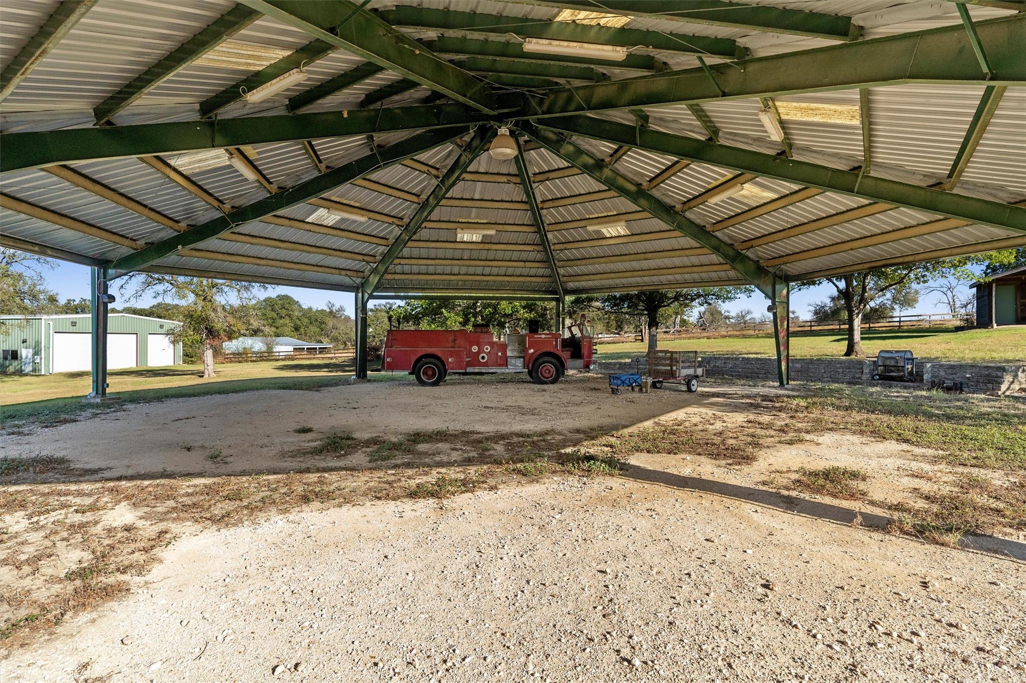 1092 Fm 3000, Elgin, TX 78621