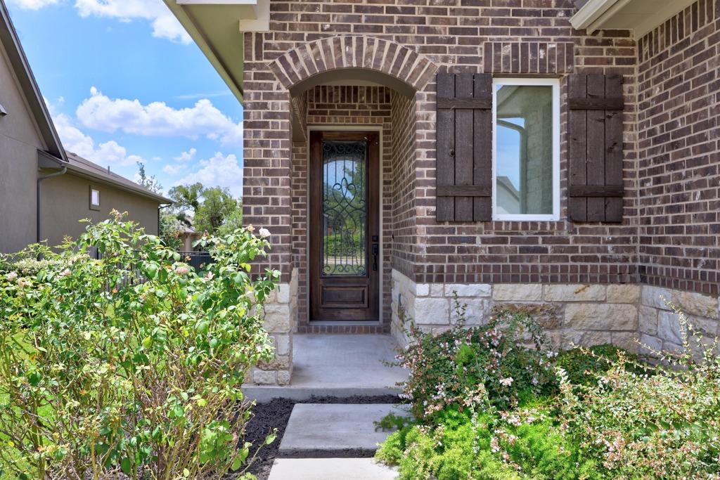 117 Monterey Oak TRL, Georgetown, TX 78628