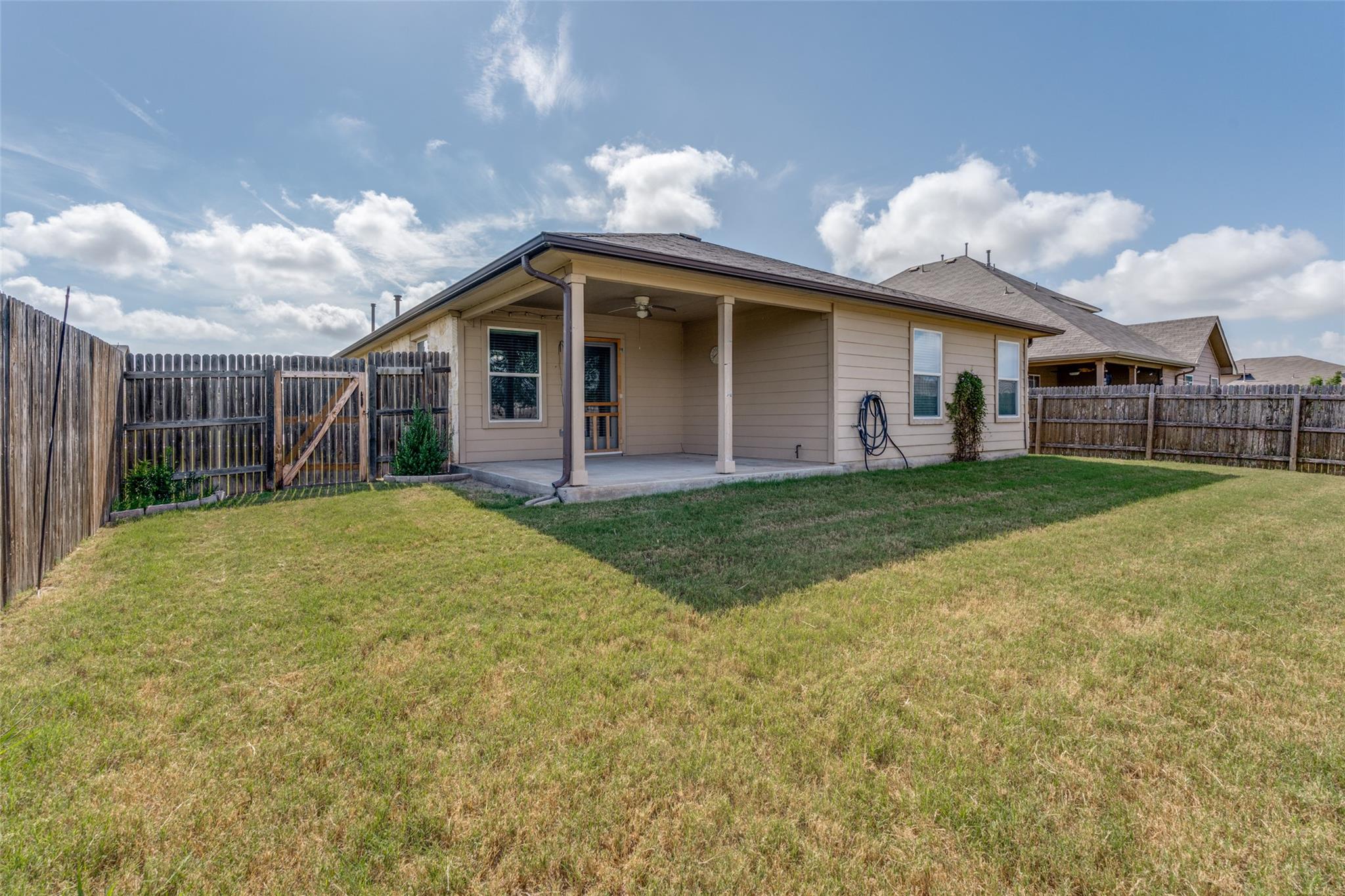 113 Screech Owl DR, Kyle, TX 78640