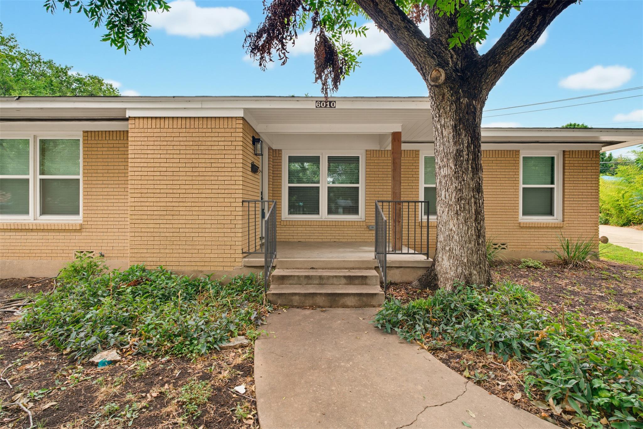 6010 Dunbury DR, Austin, TX 78723