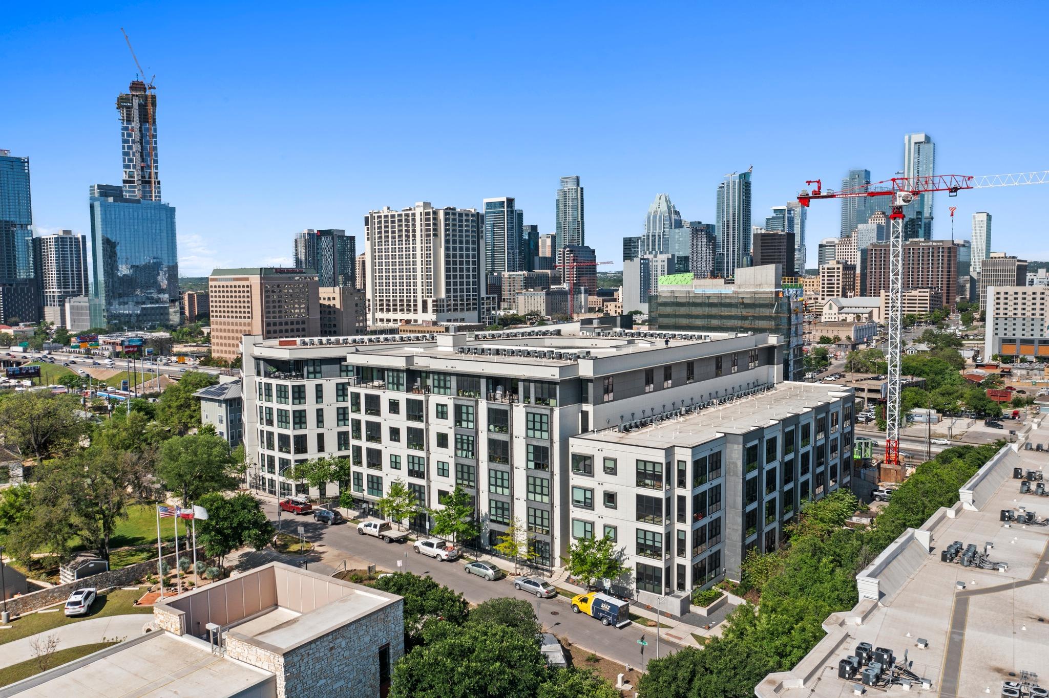 800 Embassy DR #305, Austin, TX 78702