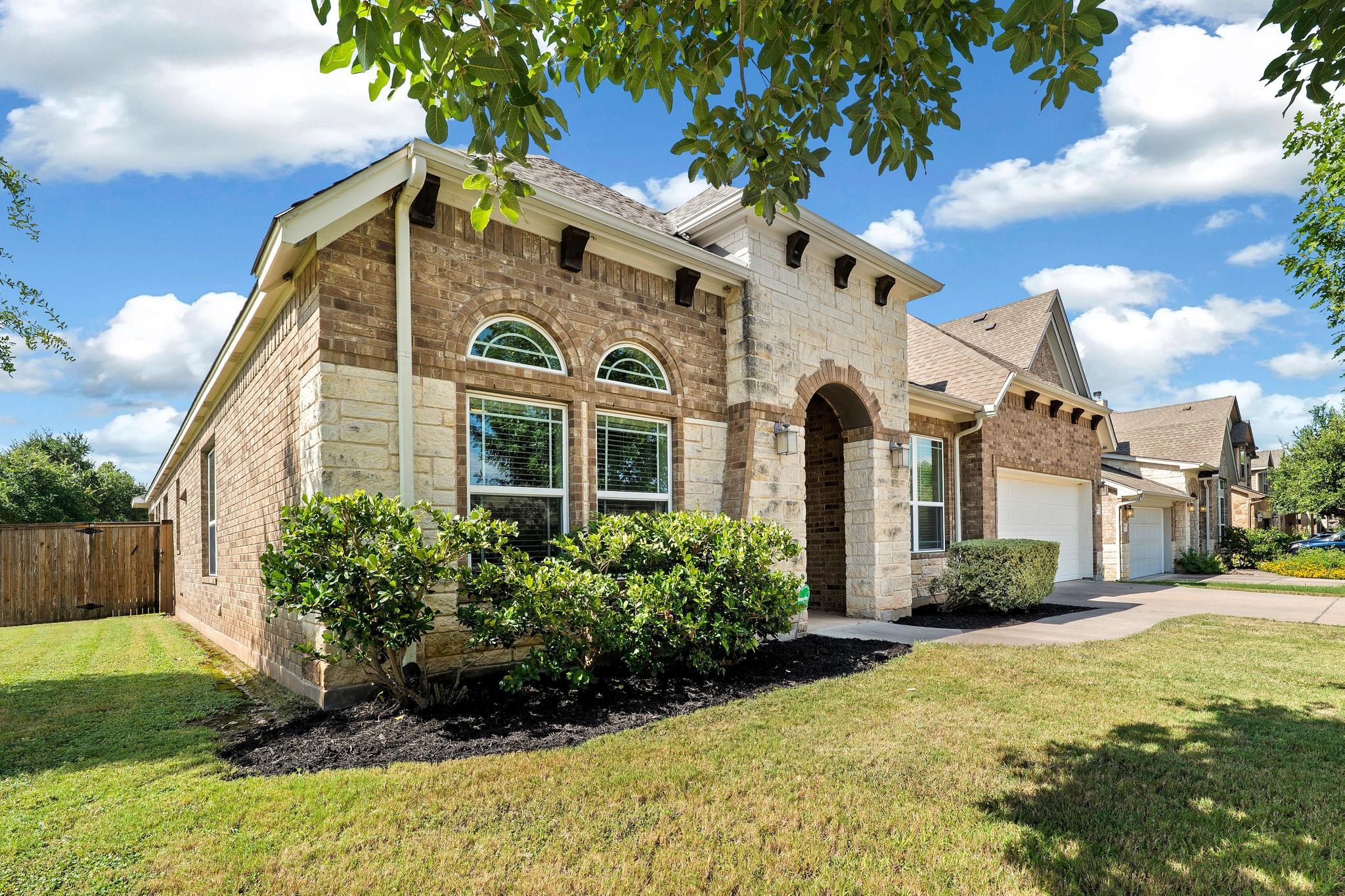 101 Canyon Lake LN, Georgetown, TX 78628