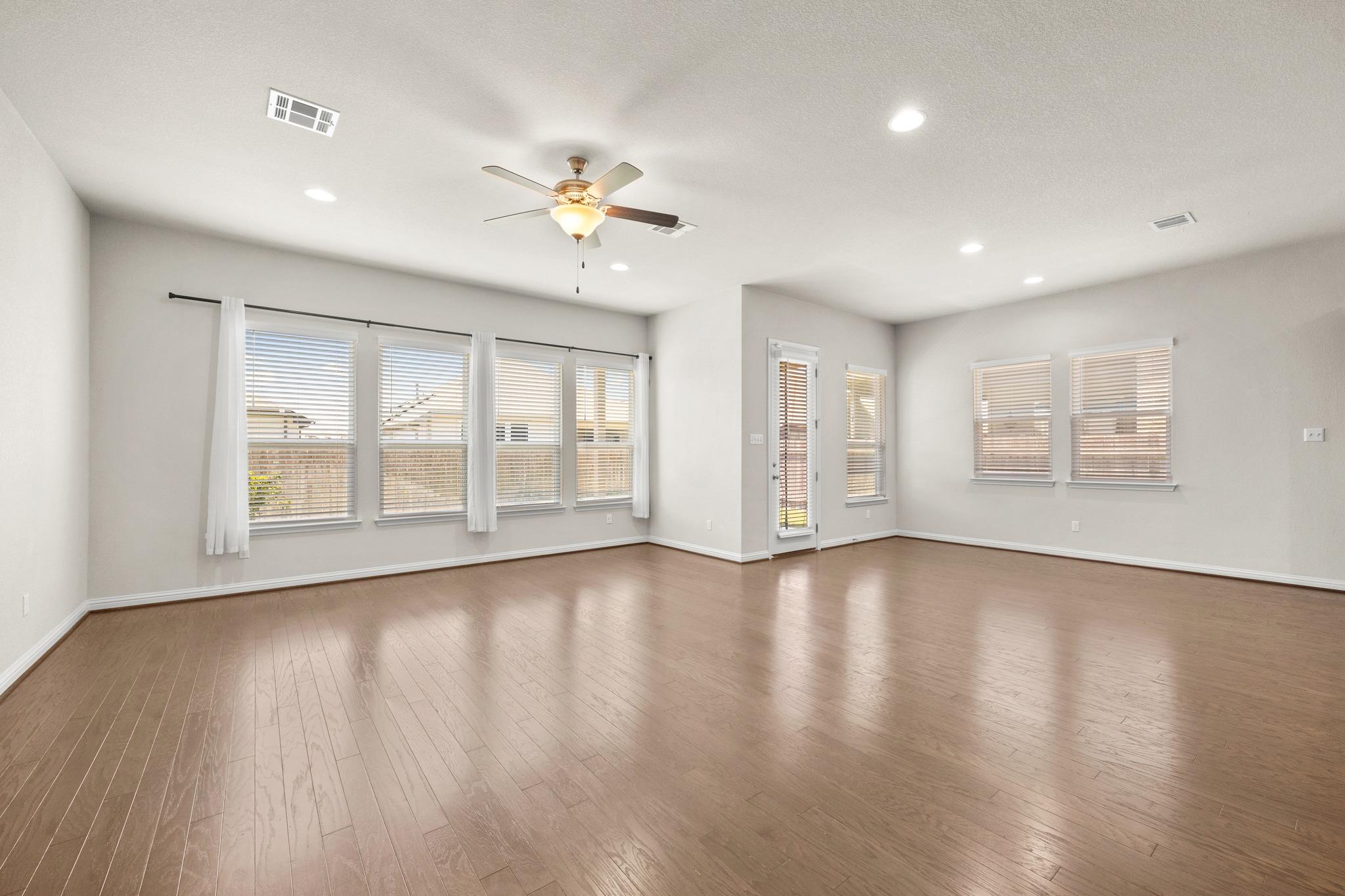 3821 Raven Caw Ps, Pflugerville, TX 78660