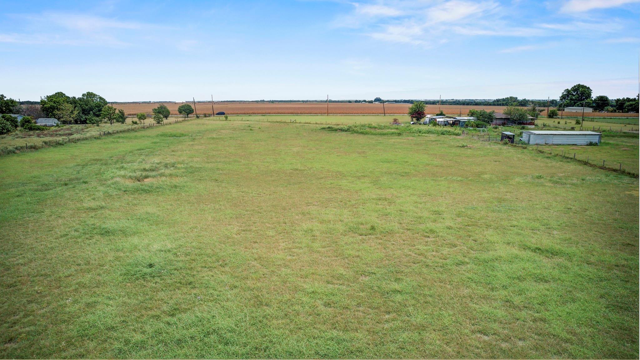 4980 County Road 406 RD, Taylor, TX 76574