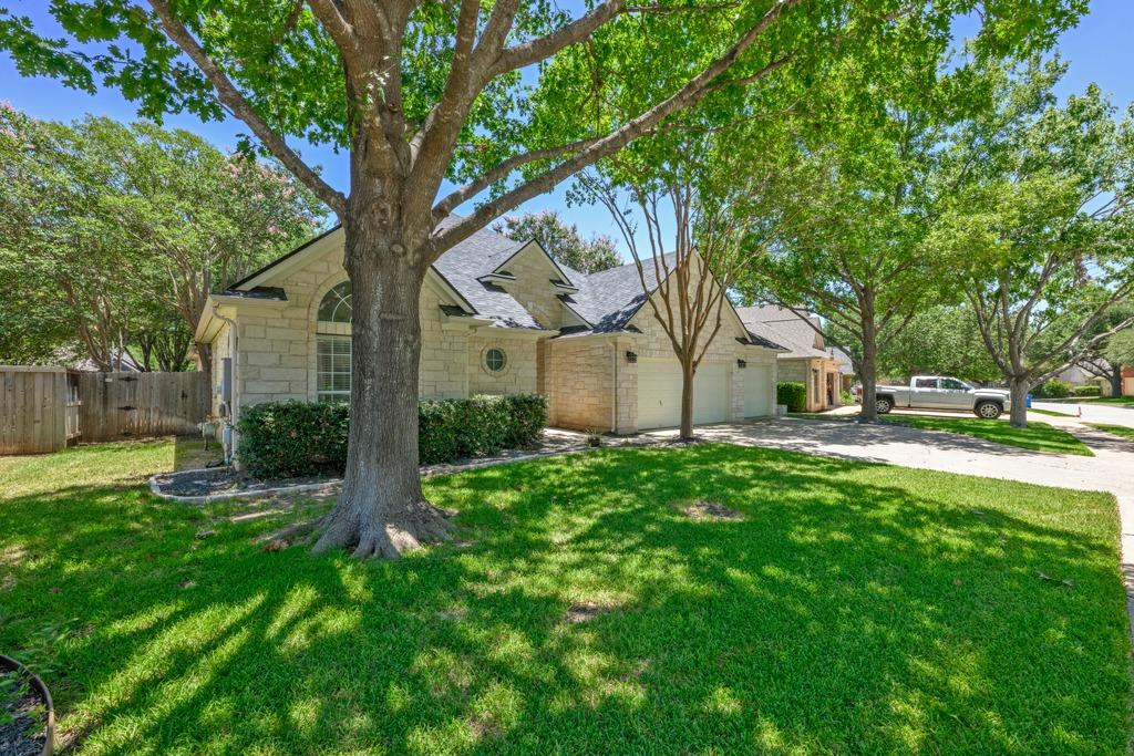 2602 Henley DR, Round Rock, TX 78681