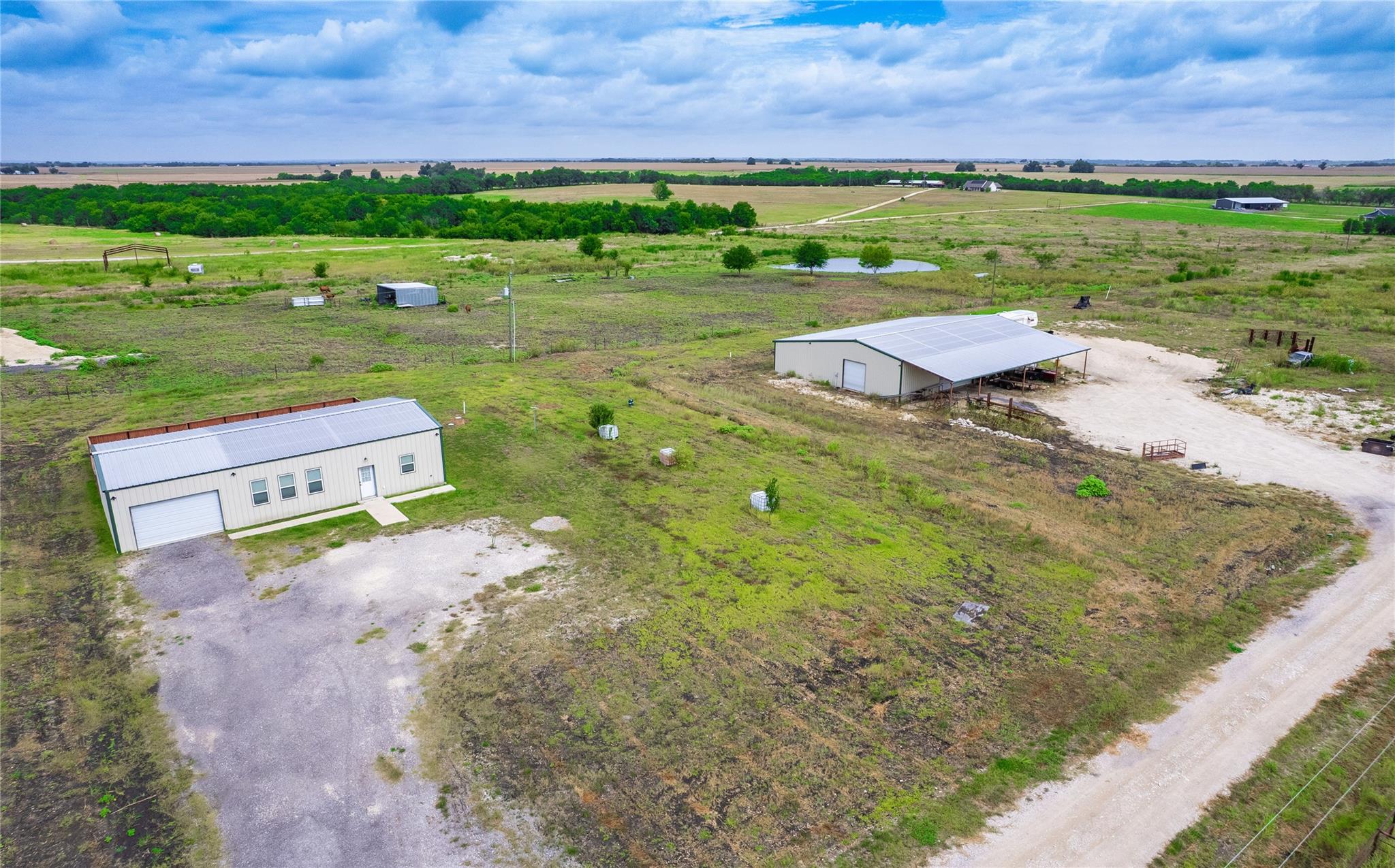 1889 County Road 487, Taylor, TX 76574