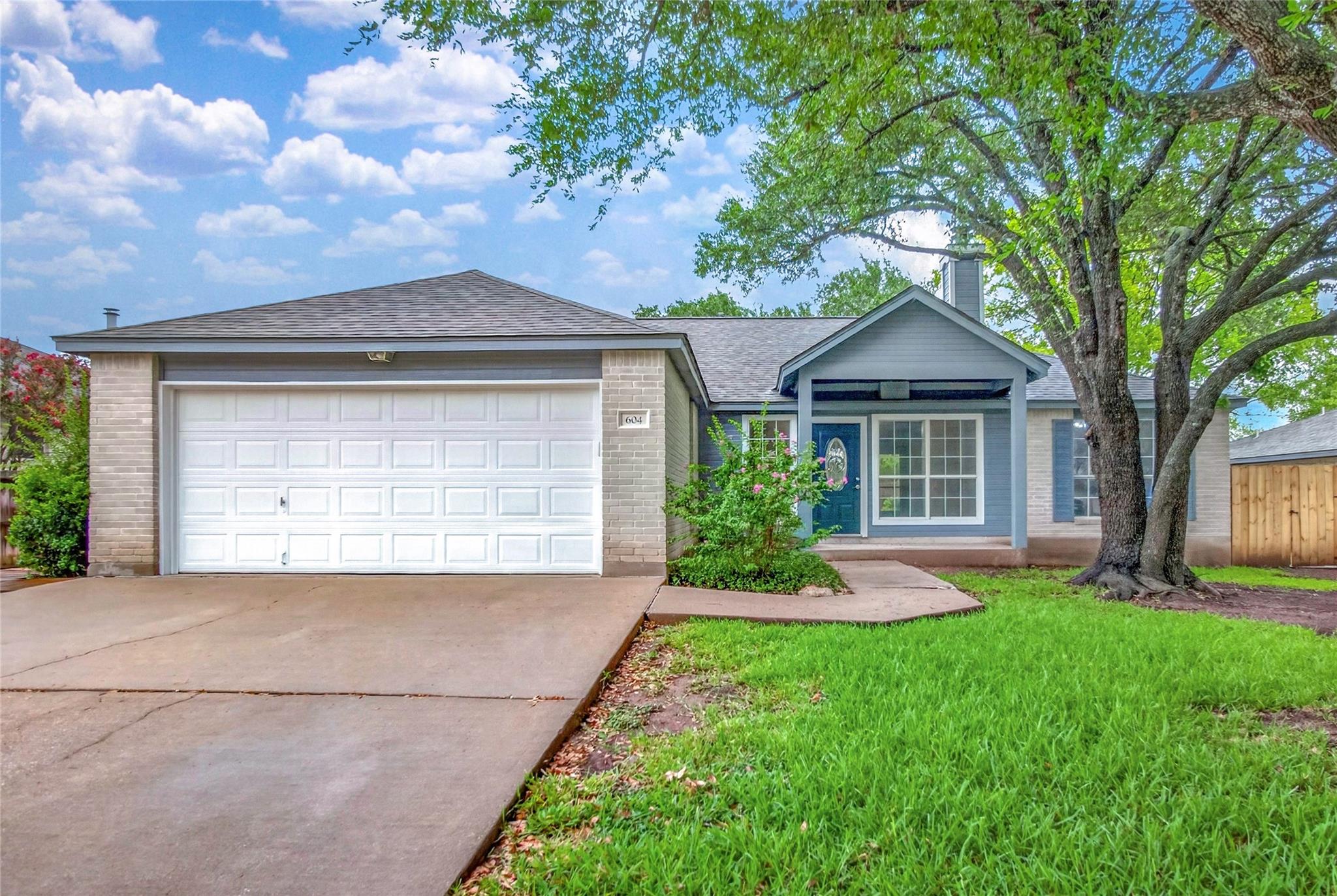 604 Greenslope CIR, Pflugerville, TX 78660