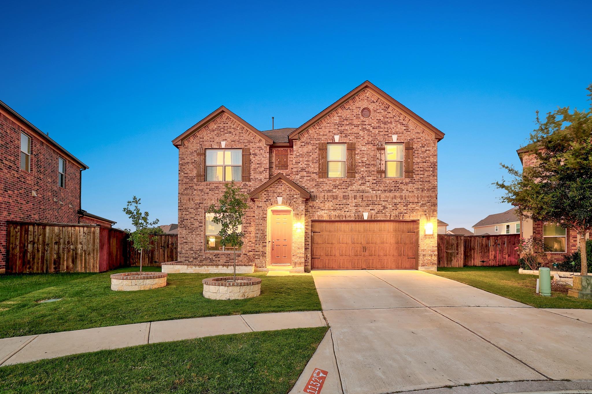 1132 Hemlen CV, Leander, TX 78641