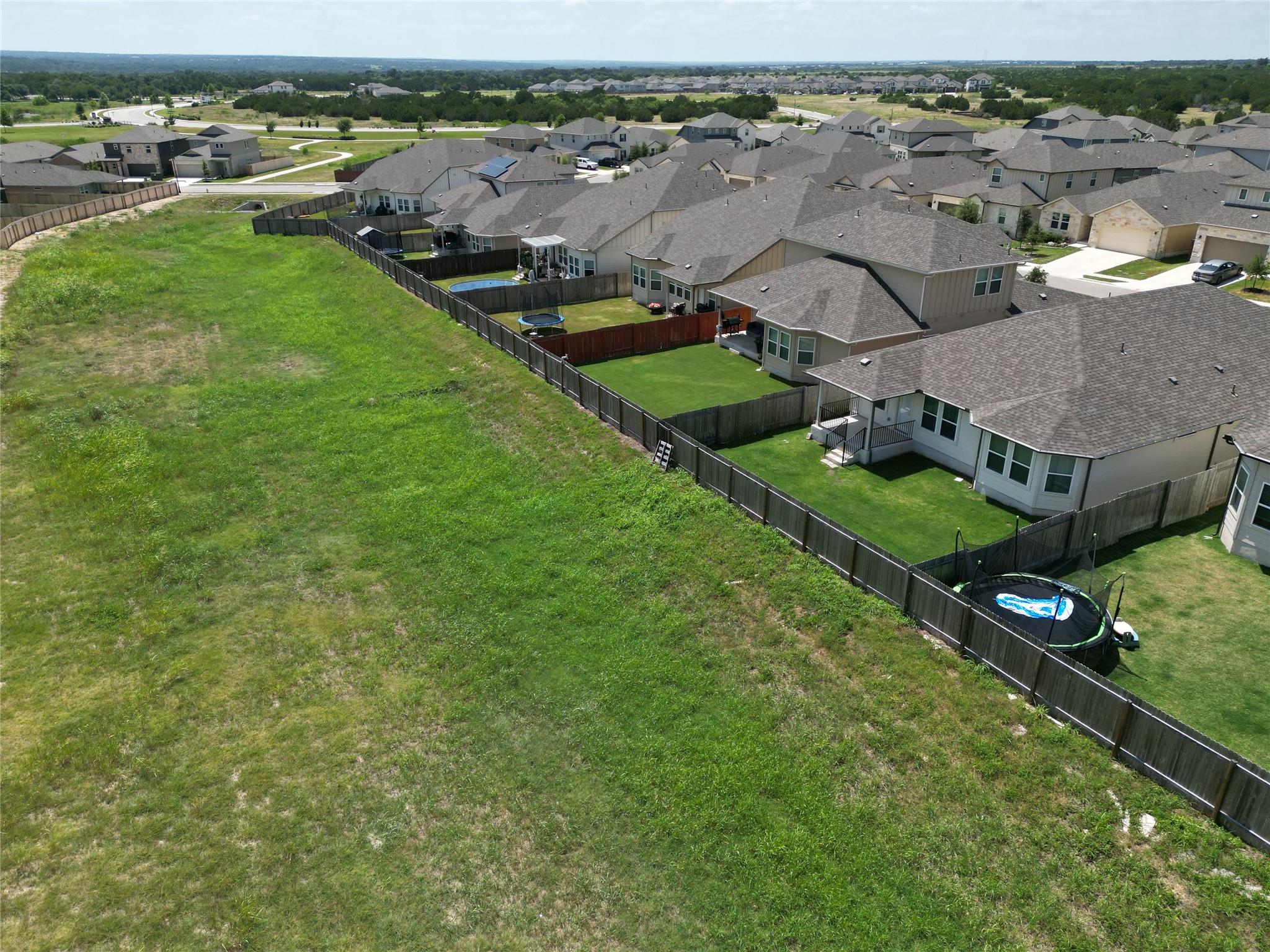 632 Wild Spur LN, Liberty Hill, TX 78642