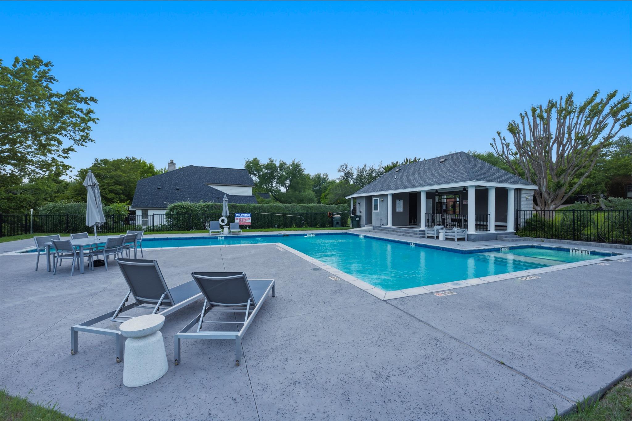 10024 Circleview DR, Austin, TX 78733