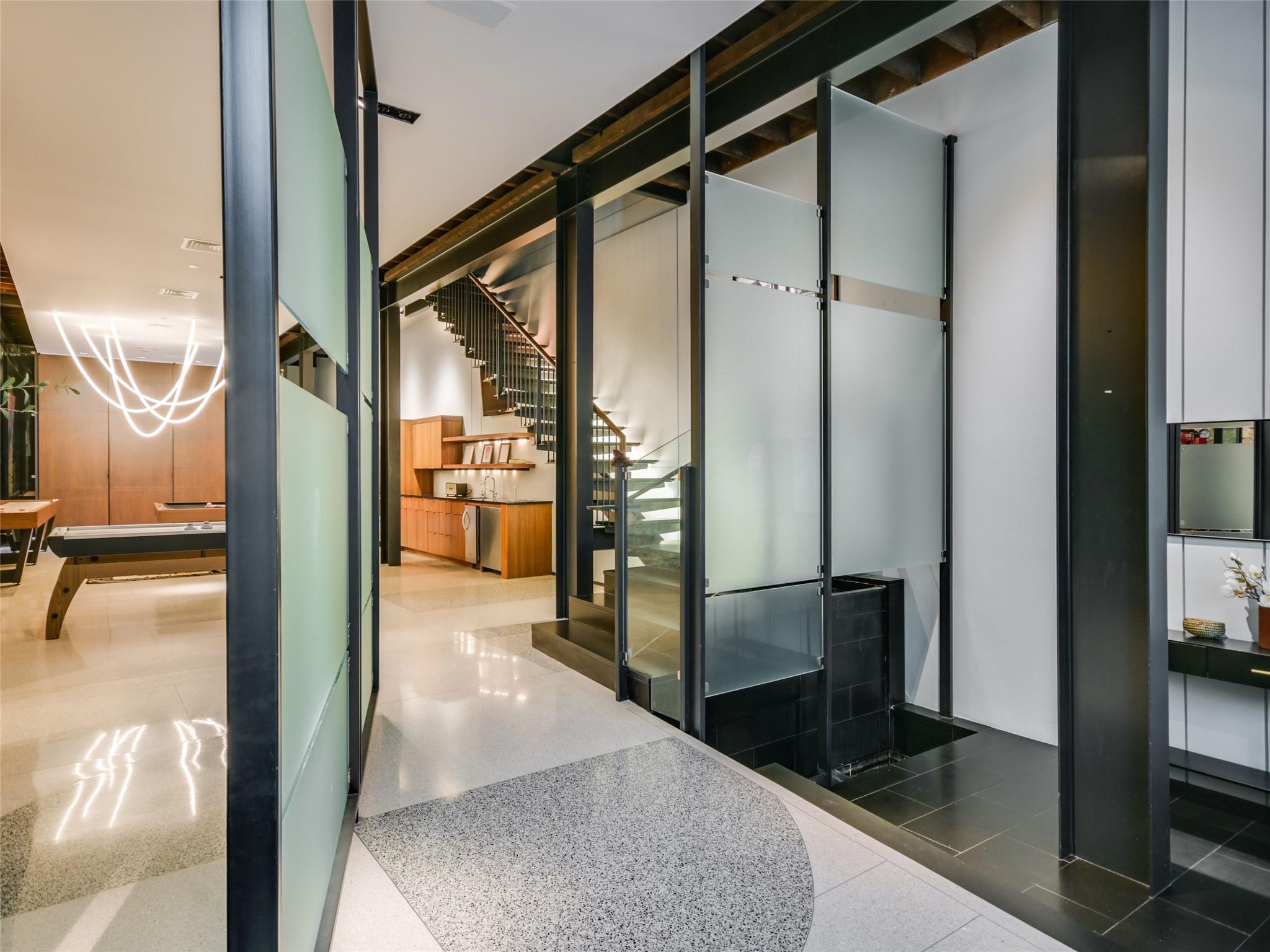 811 Congress Ave, Austin, TX 78701