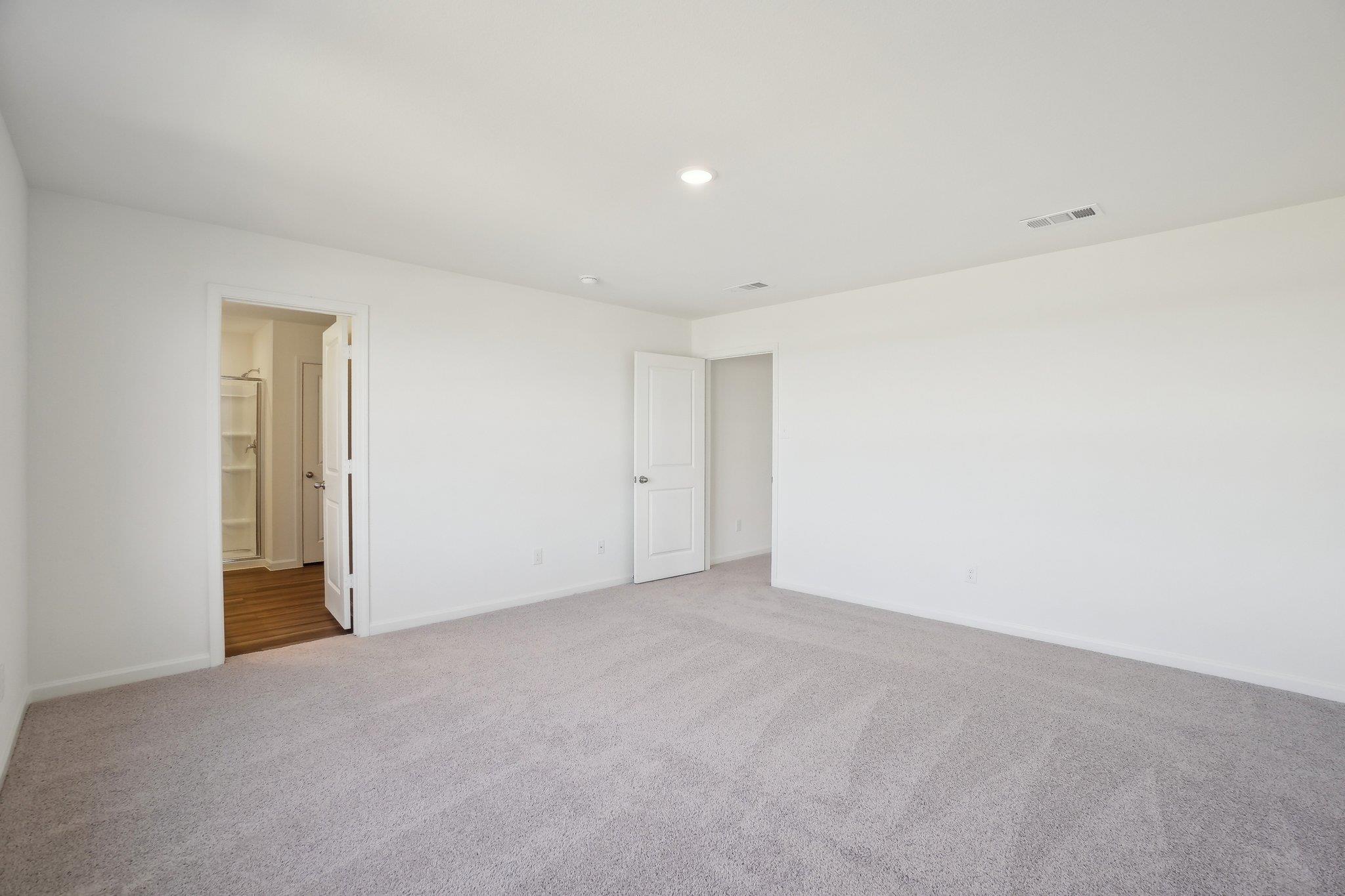 528 Old Western Ps, Jarrell, TX 76537