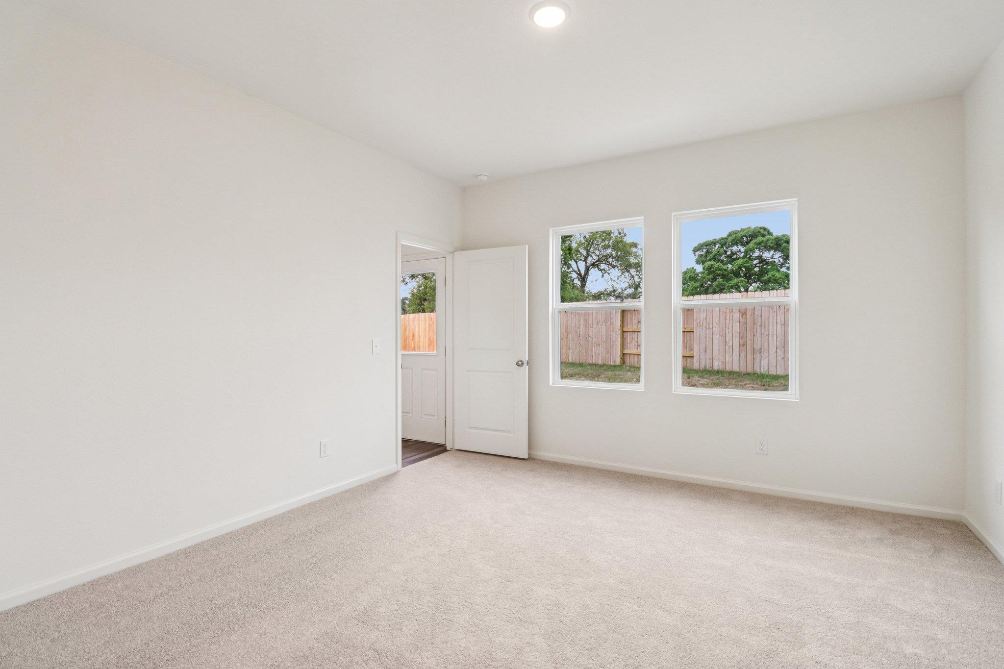 532 Old Western Ps, Jarrell, TX 76537