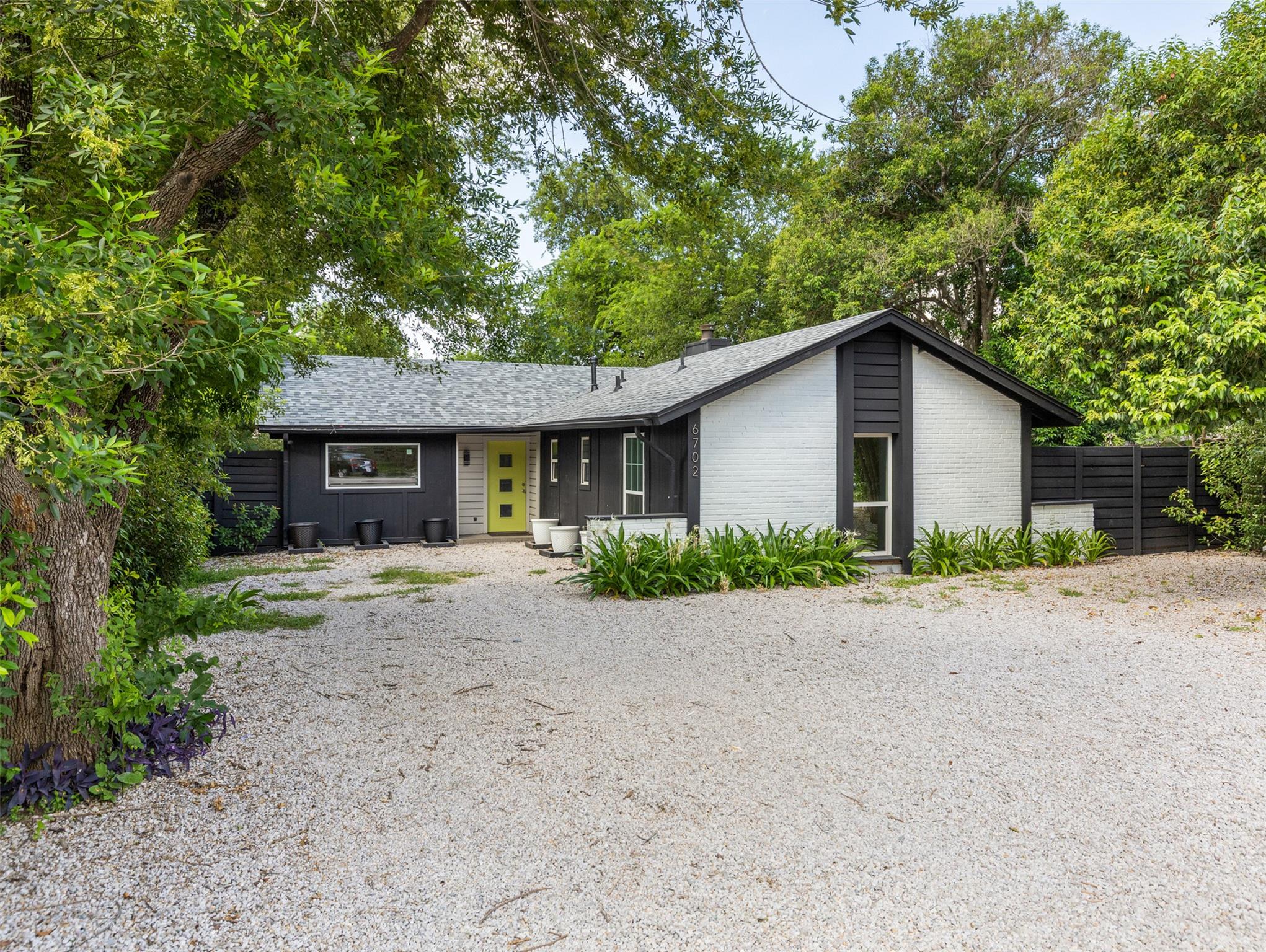 6702 Rockridge CT, Austin, TX 78744