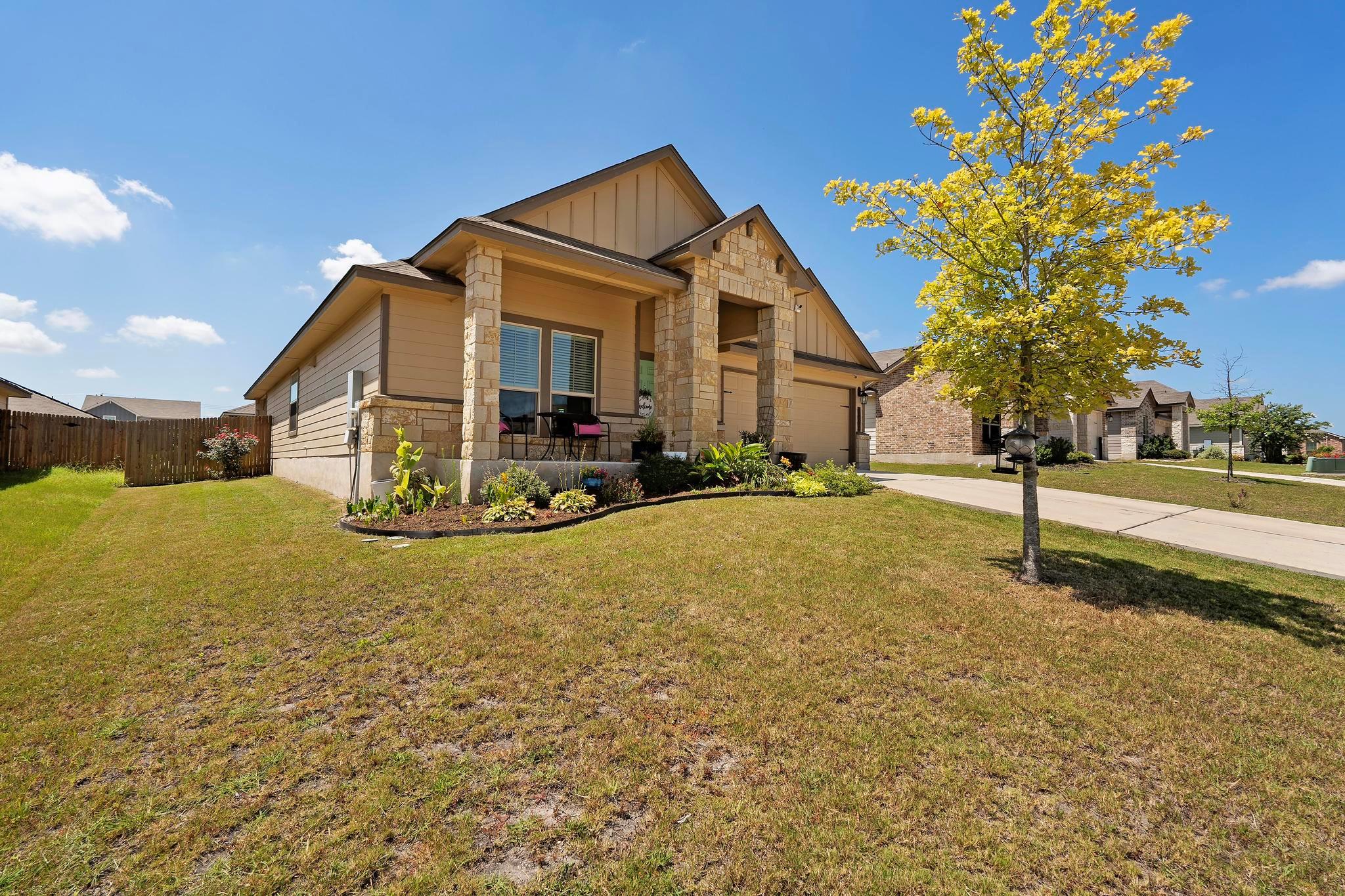 112 Pivot DR, Taylor, TX 76574