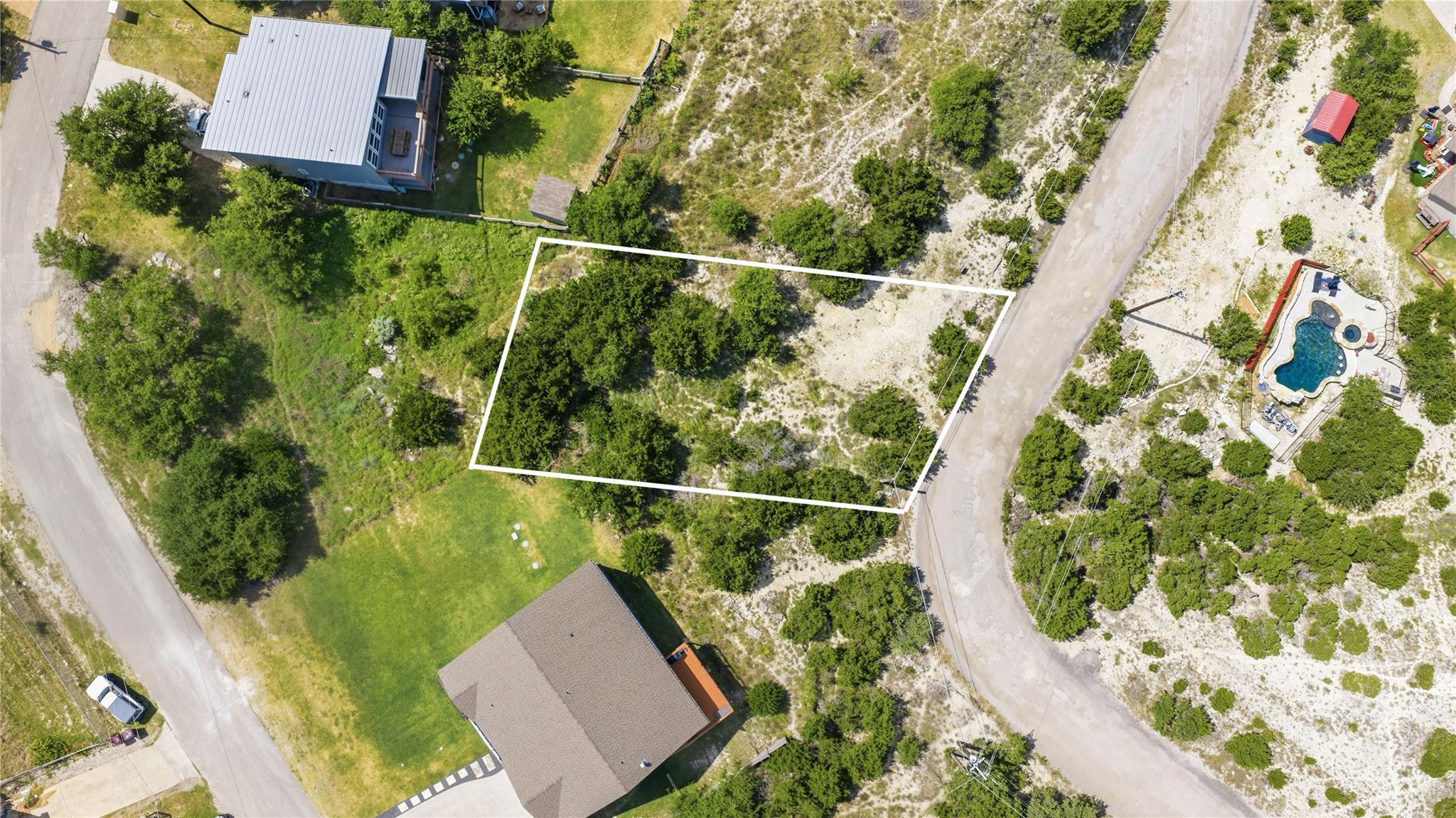 10704 Lake Park DR, Dripping Springs, TX 78620