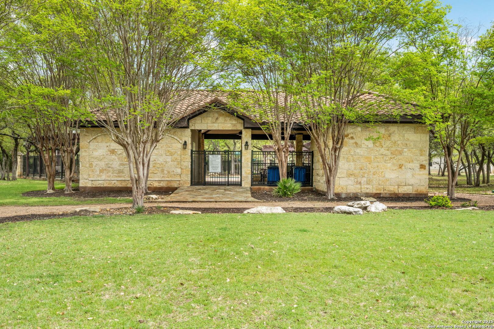 615 Caballo TRL, Canyon Lake, TX 78133