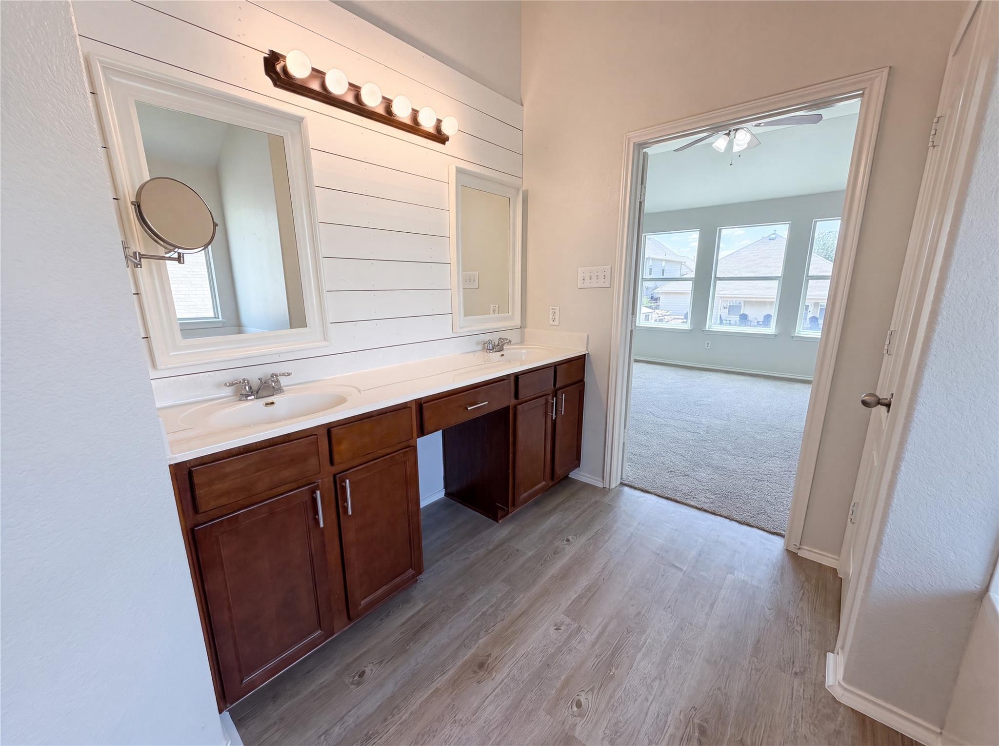 142 Snow Owl HOLW, Buda, TX 78610