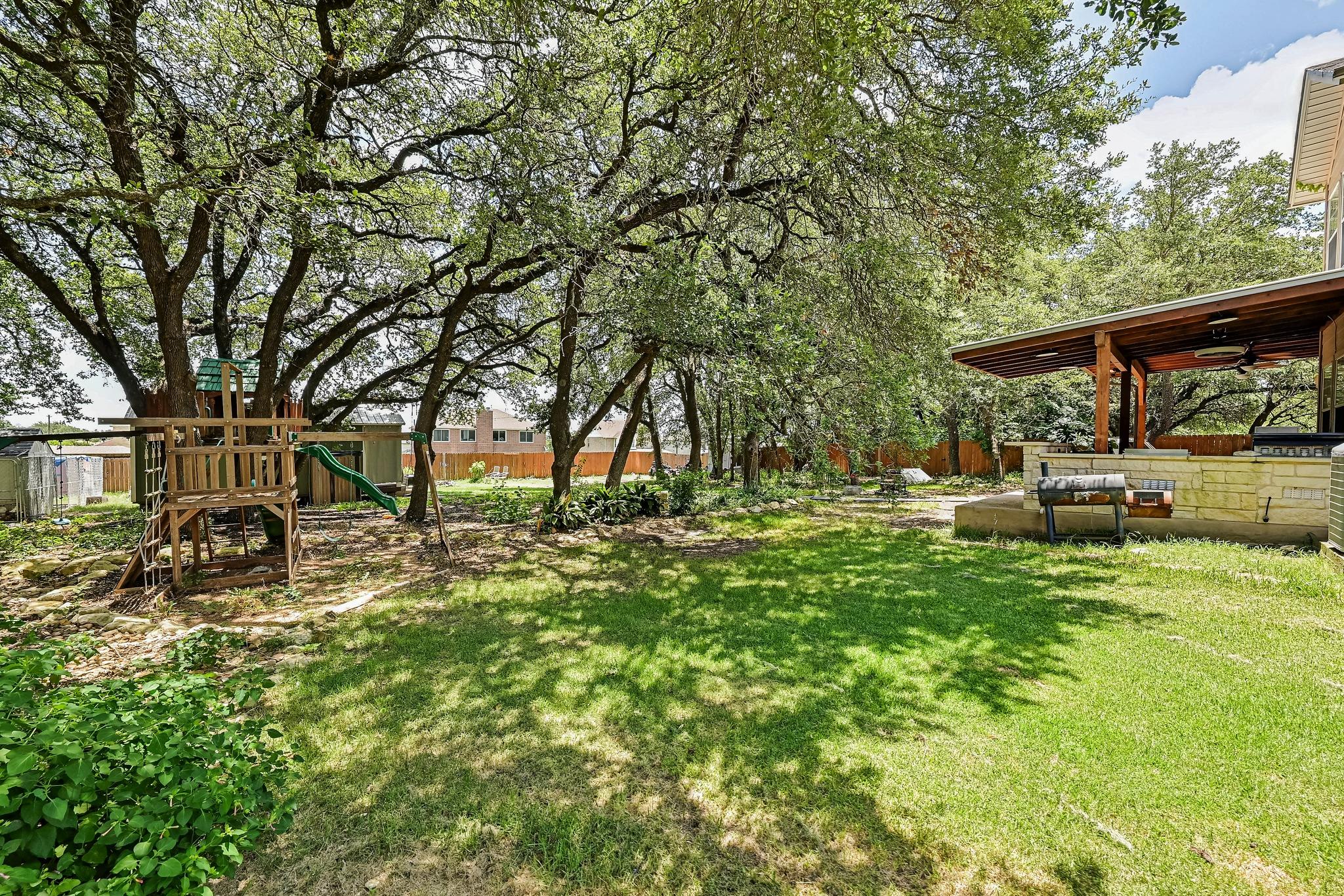 104 N Sumac LN, Georgetown, TX 78633