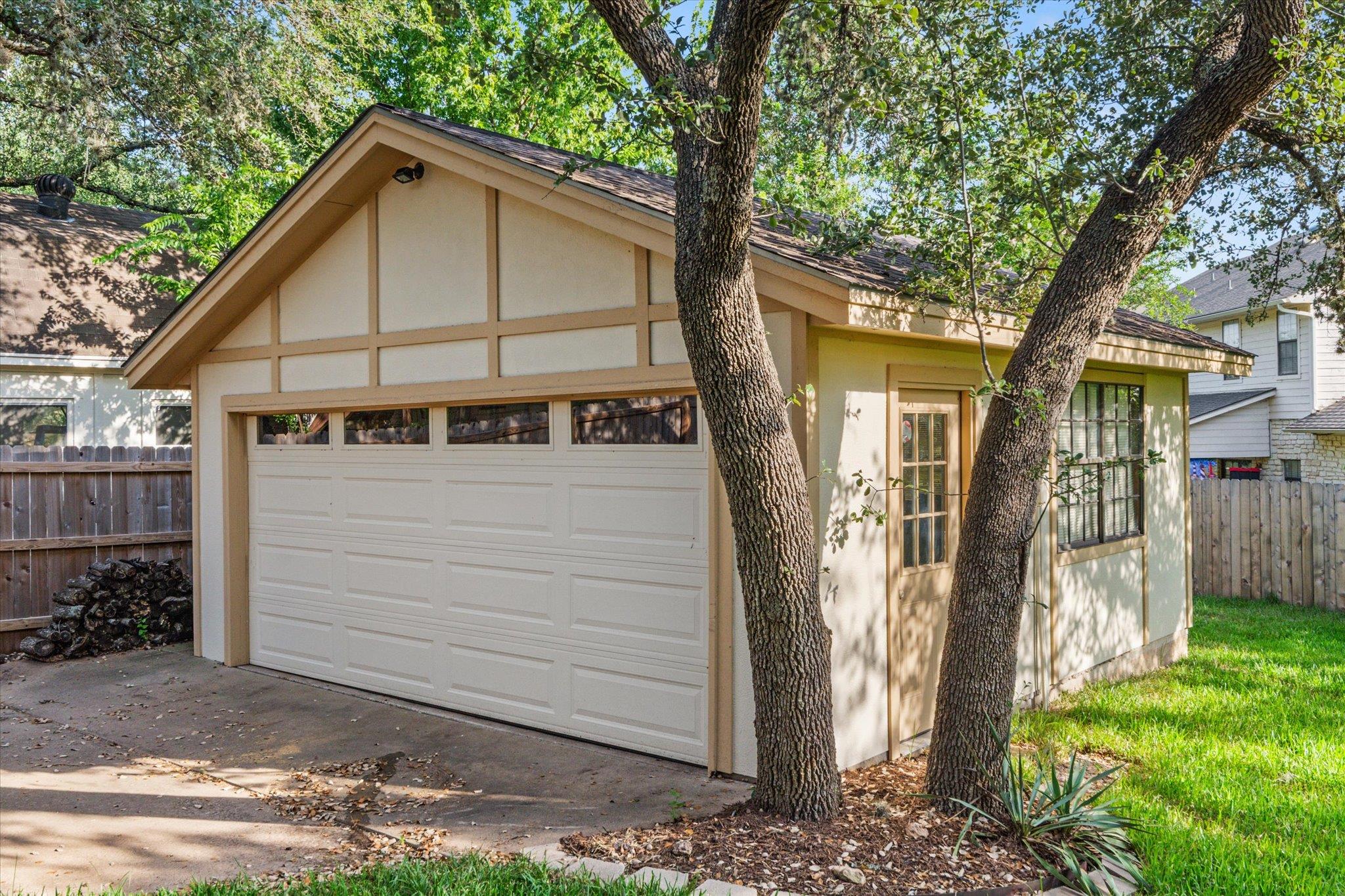 10806 Wintergreen HL, Austin, TX 78750