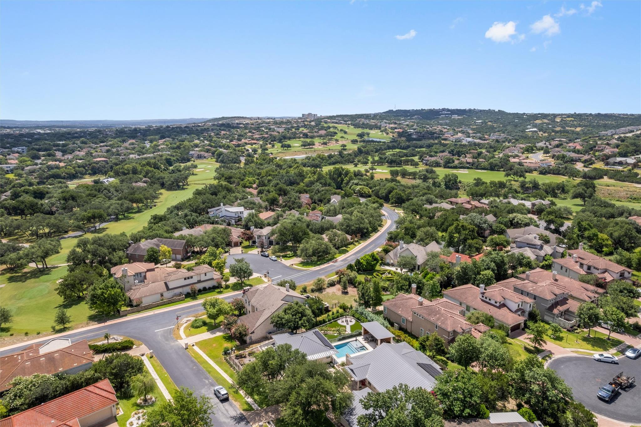2 Jasperwood CT, Austin, TX 78738
