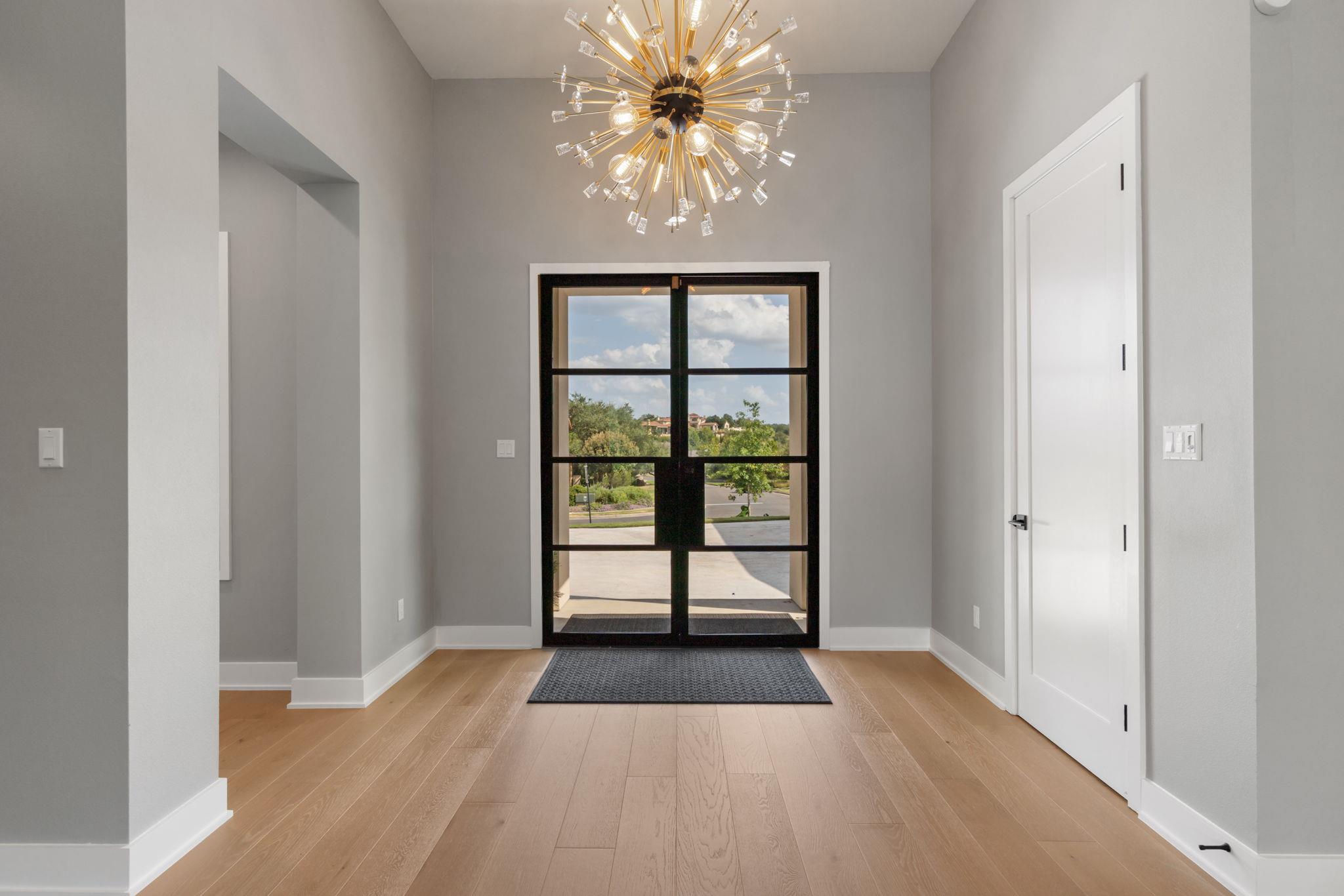 501 Black Wolf Rn, Austin, TX 78738