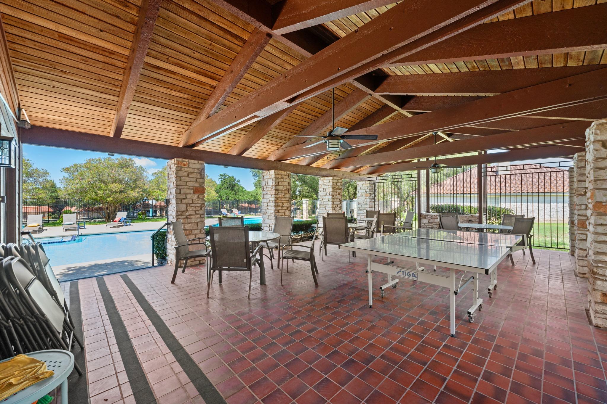 102 Crescent BLF, Lakeway, TX 78734