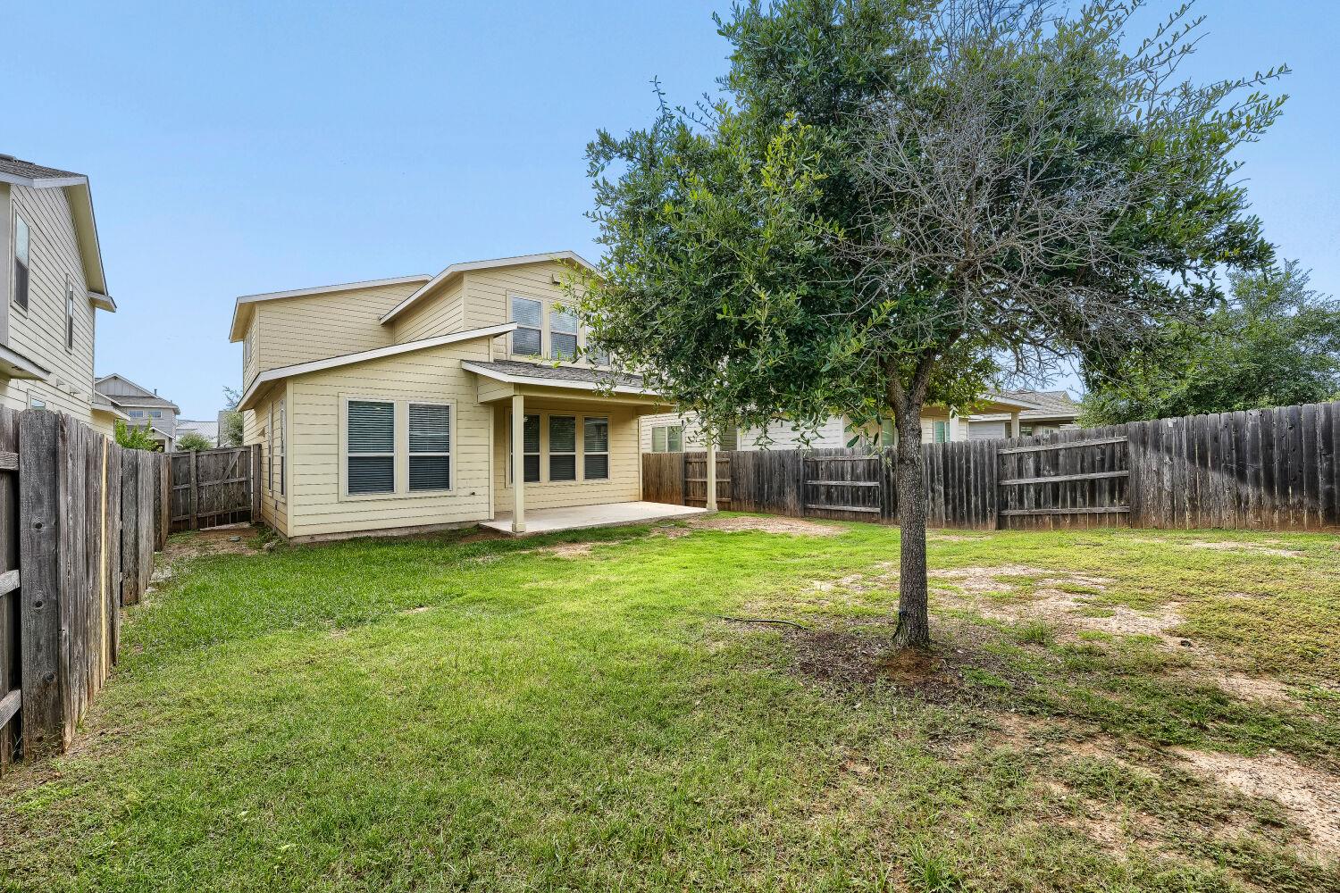 8106 Dampton LN, Austin, TX 78744