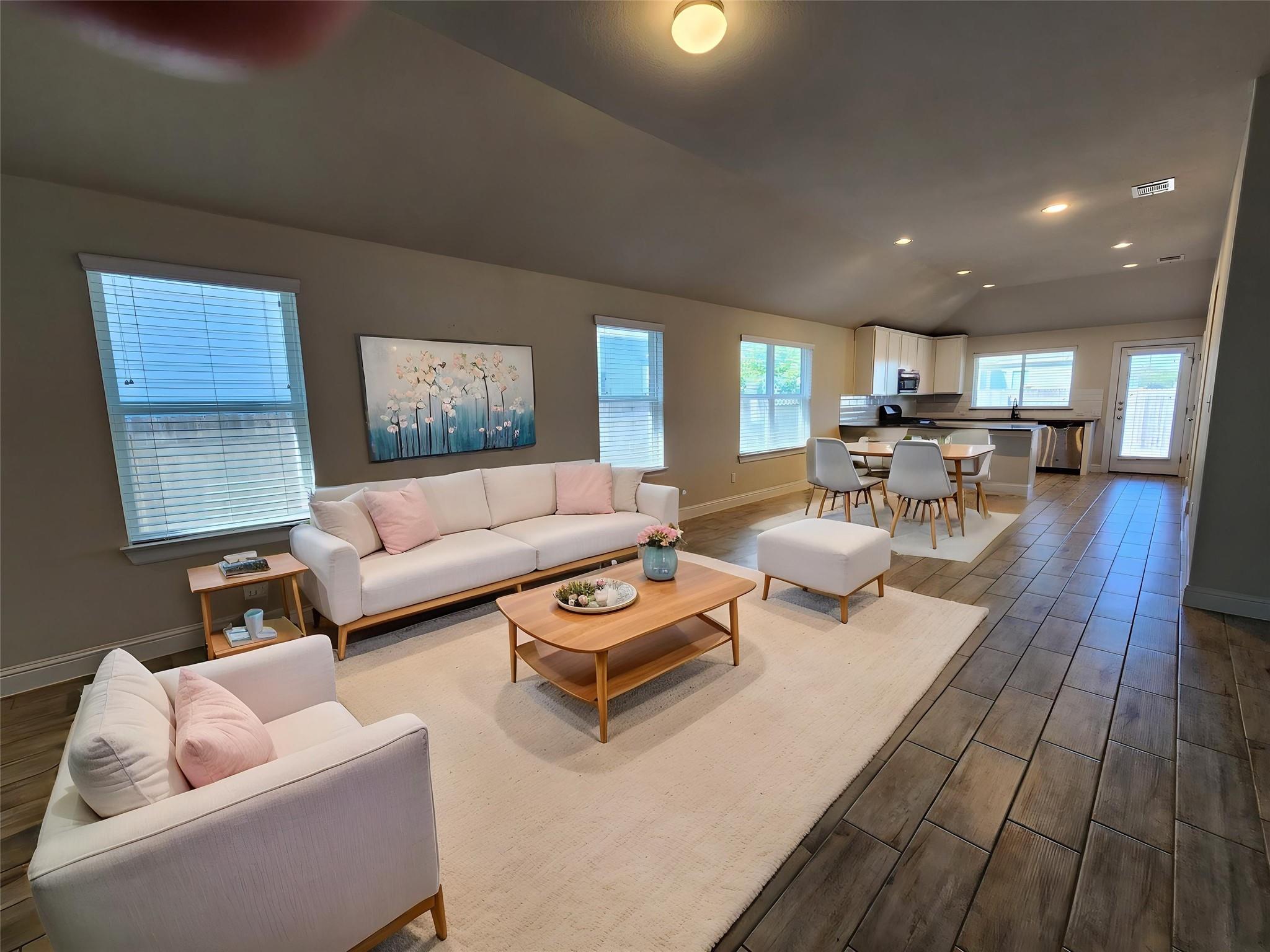 313 Gaida Loop, Georgetown, TX 78628