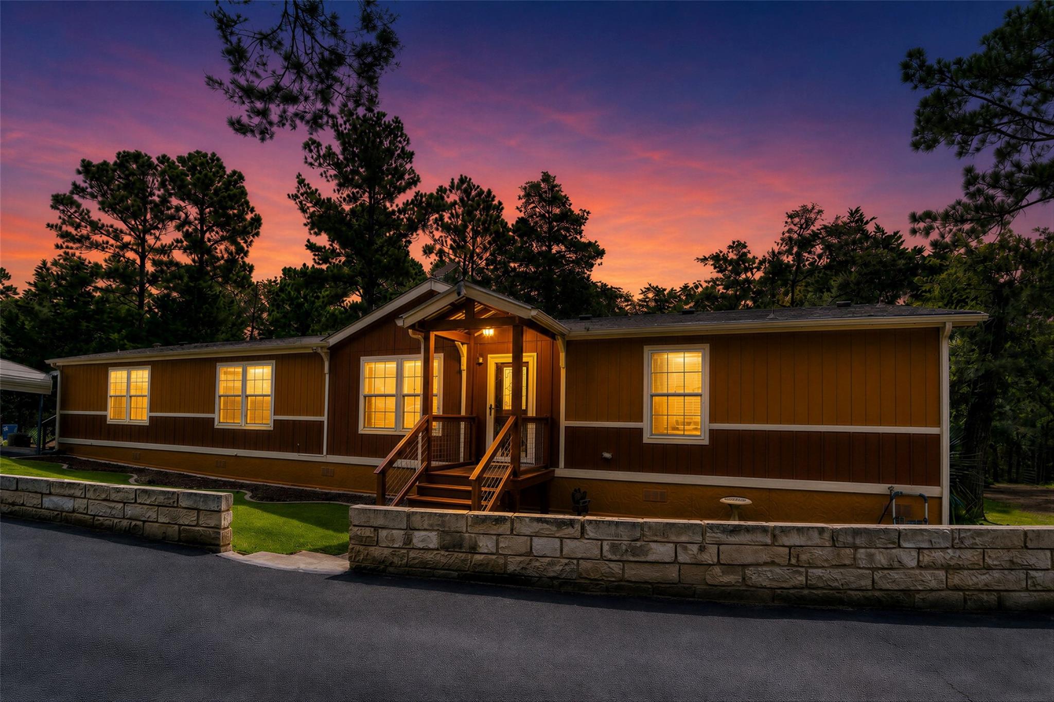 1024 Sand Hills RD, Red Rock, TX 78662
