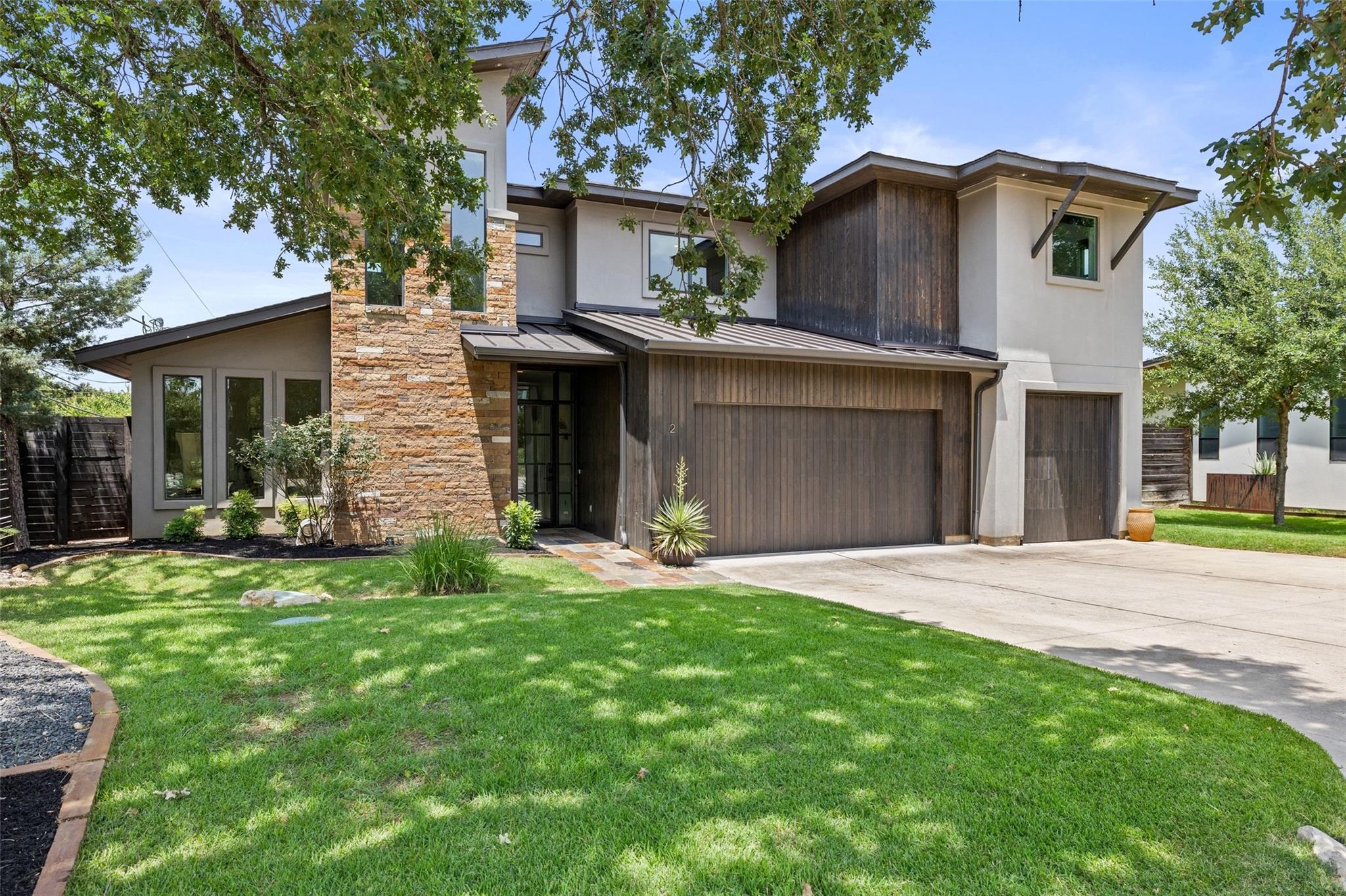 10804 Rush RD #2, Austin, TX 78732