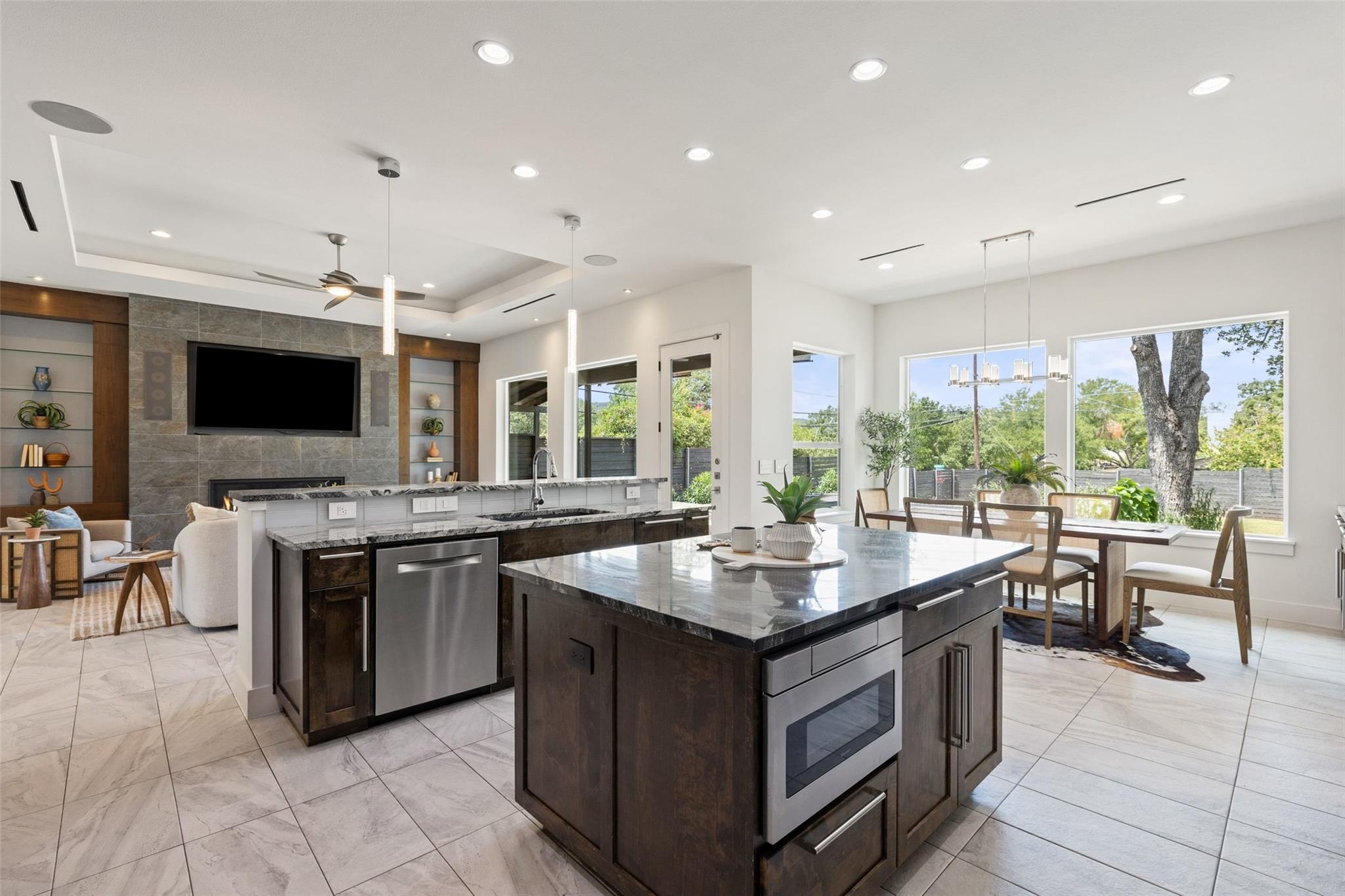 10804 Rush RD #2, Austin, TX 78732