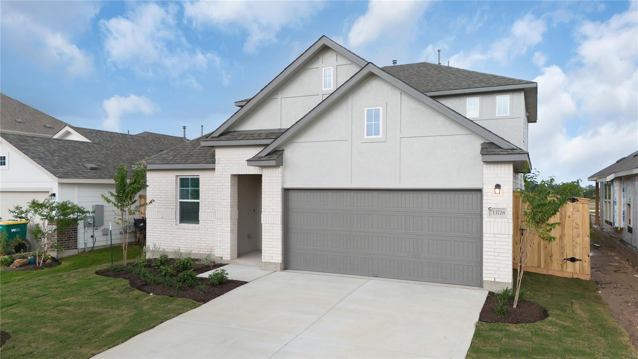 25521 Flora Bella LN, Elgin, TX 78621