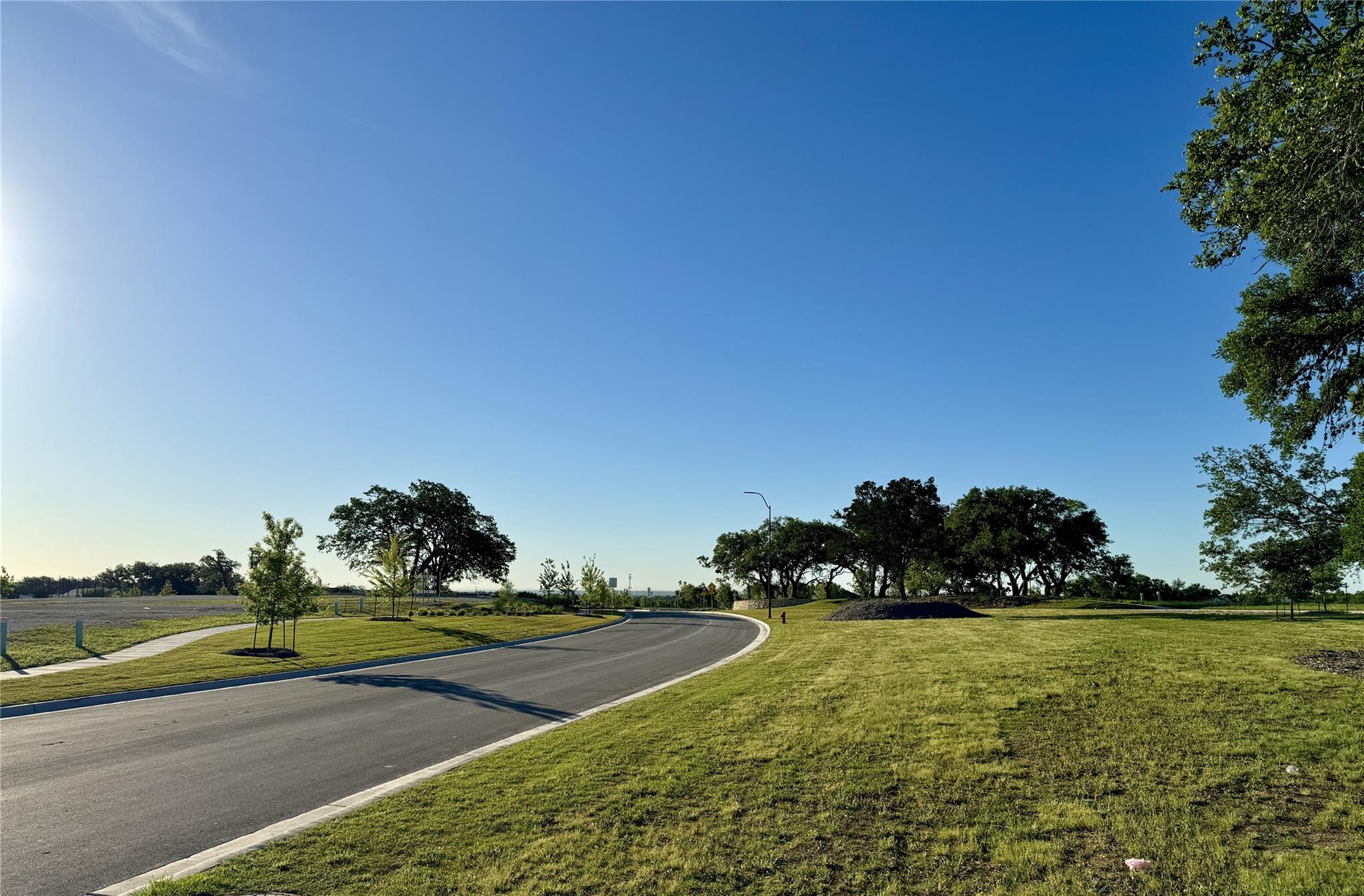 191 Glocken LN, Kyle, TX 78640