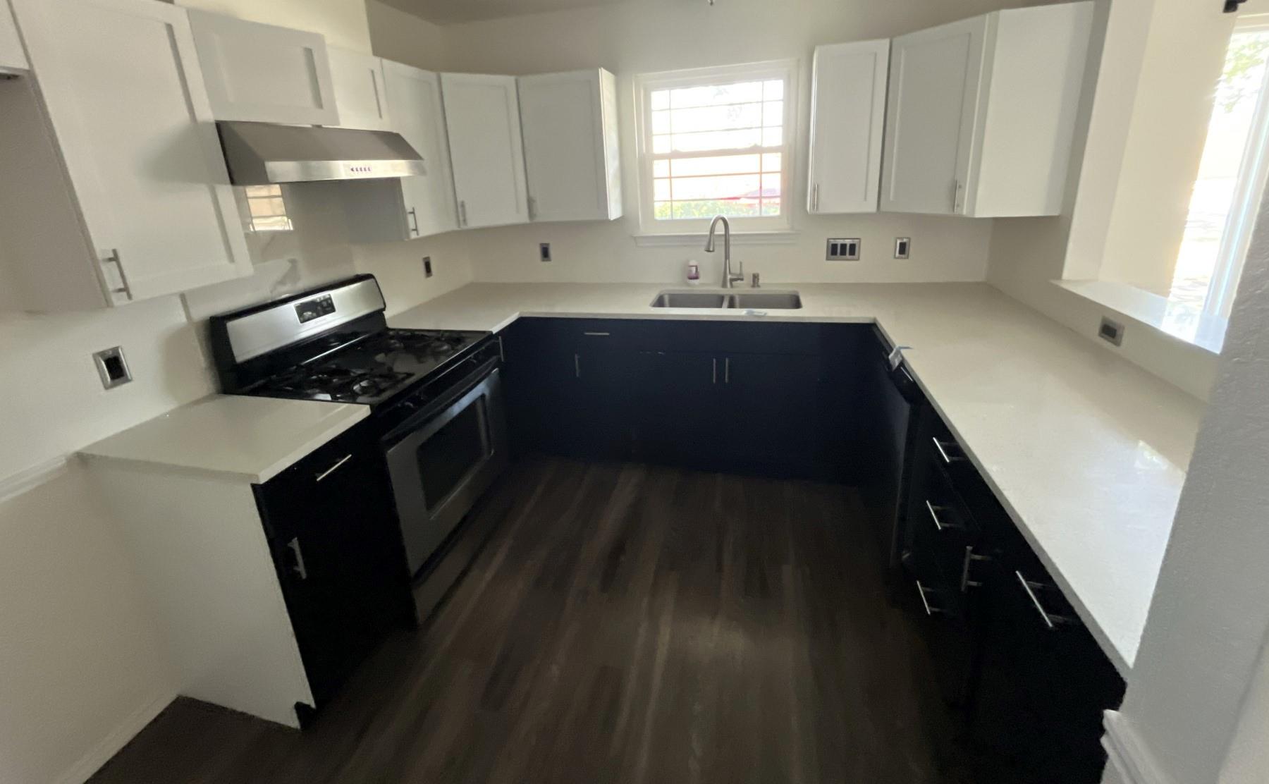 1712 Somerset DR, Round Rock, TX 78681