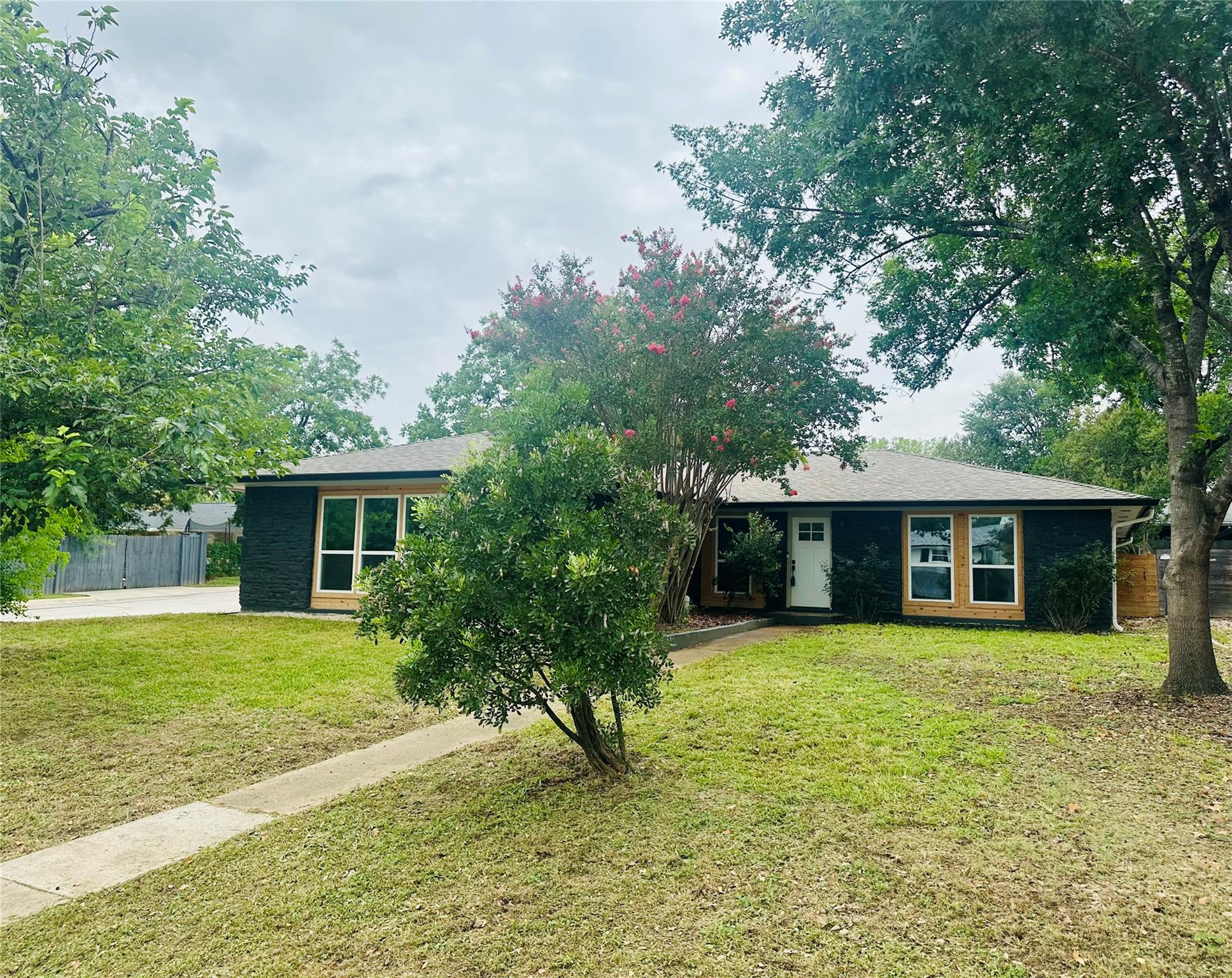 7300 Fred Morse DR, Austin, TX 78723