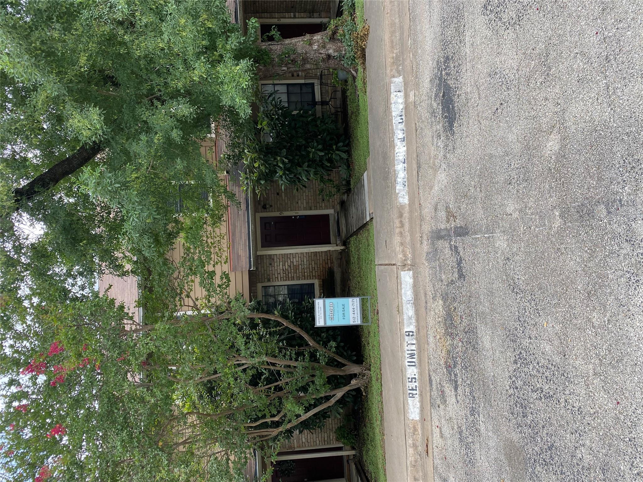 11404 Walnut Ridge DR #9, Austin, TX 78753