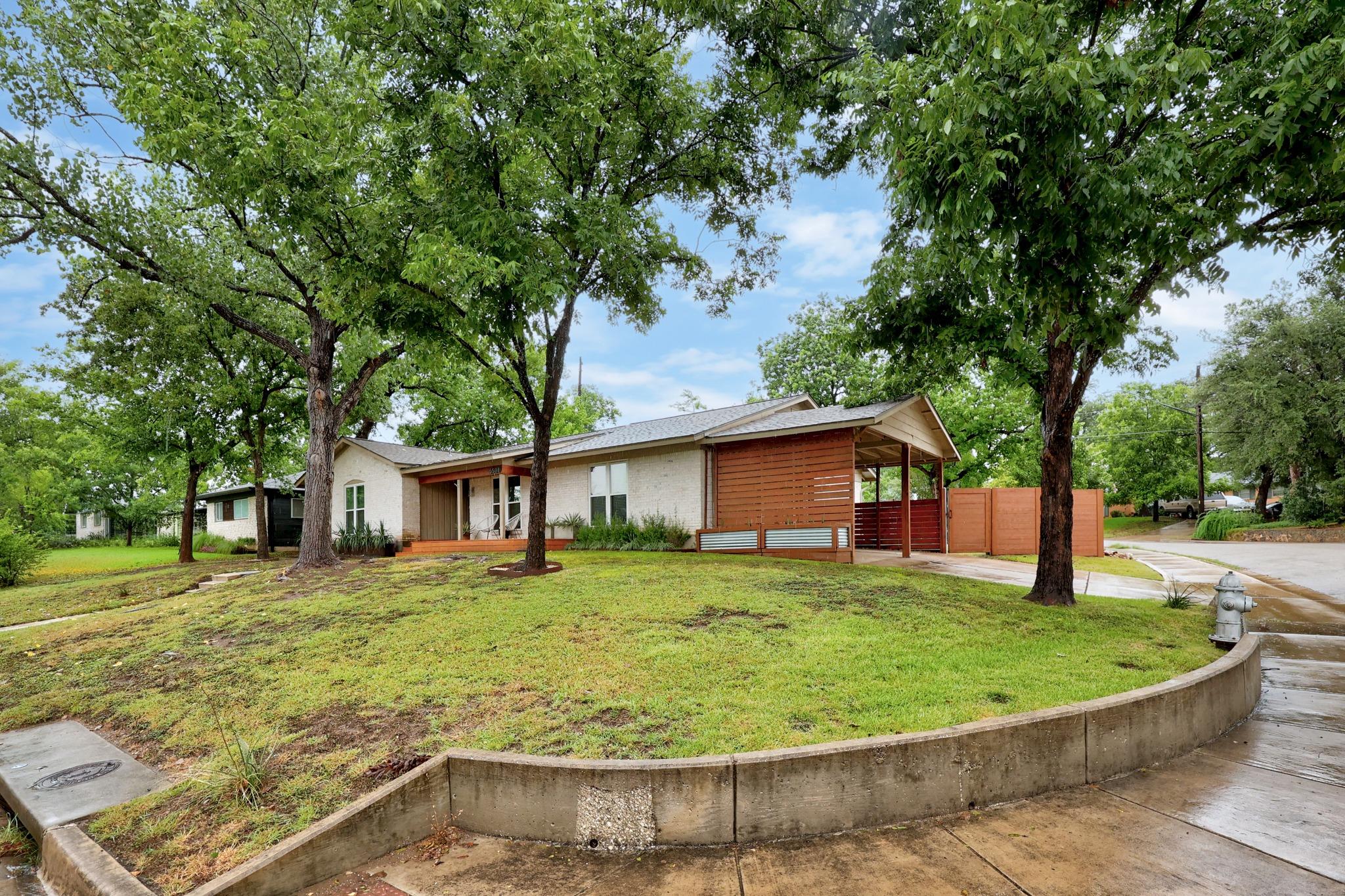 5501 Coventry LN, Austin, TX 78723