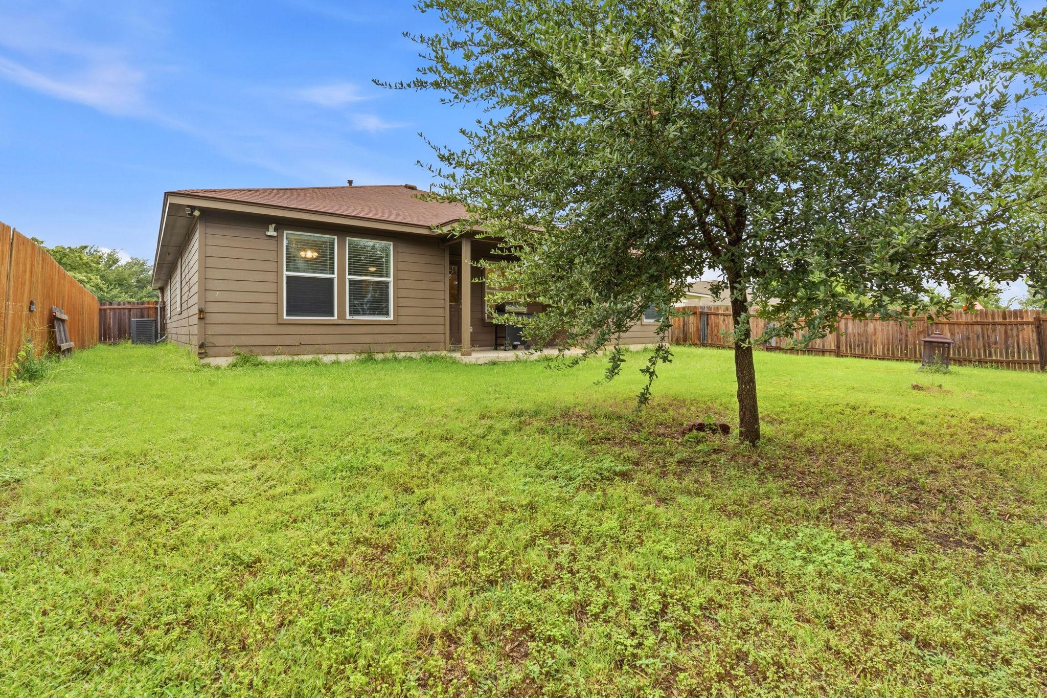 18512 Great Falls DR, Manor, TX 78653