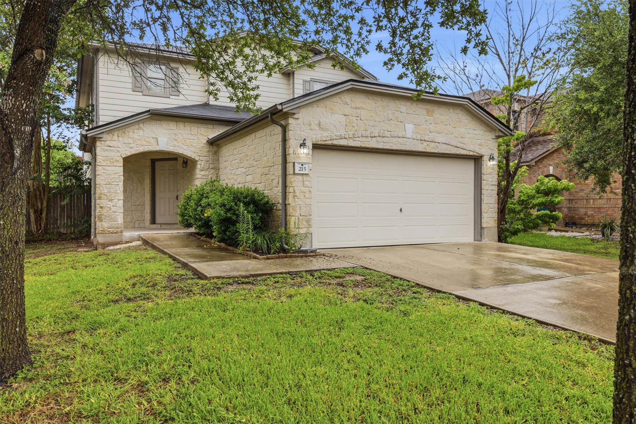 215 Myrtle ST, Kyle, TX 78640