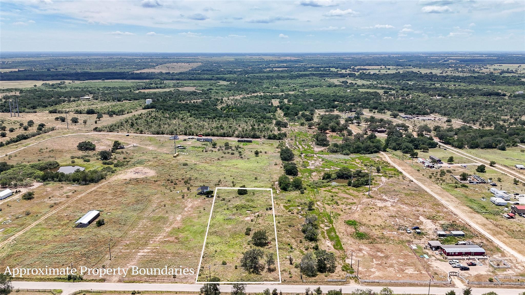 Lot 4 Fox LN, Lockhart, TX 78644