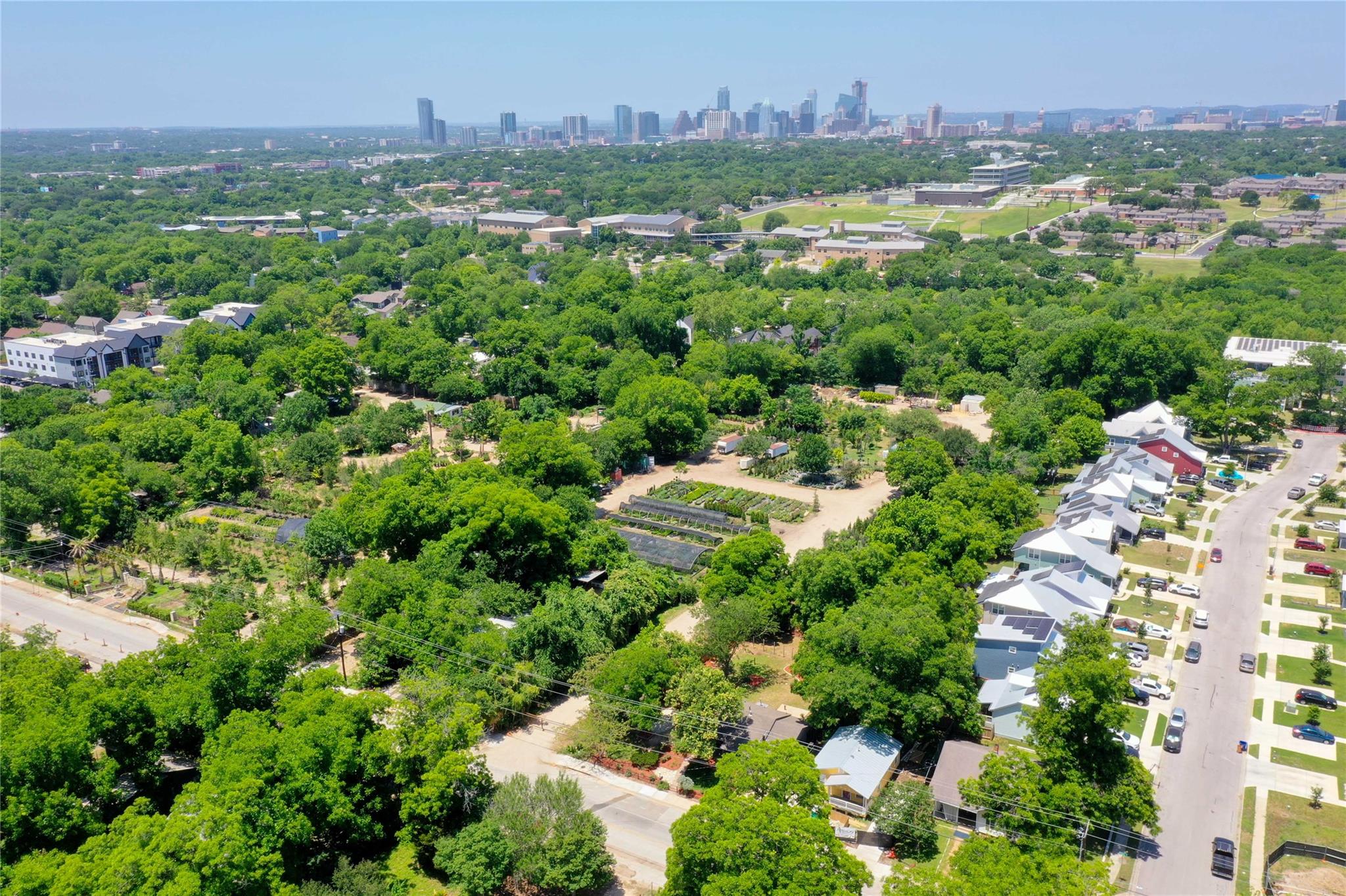 1124 Tillery ST, Austin, TX 78702