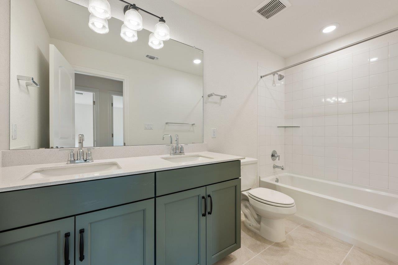 137 Coleto TRL, Bastrop, TX 78602