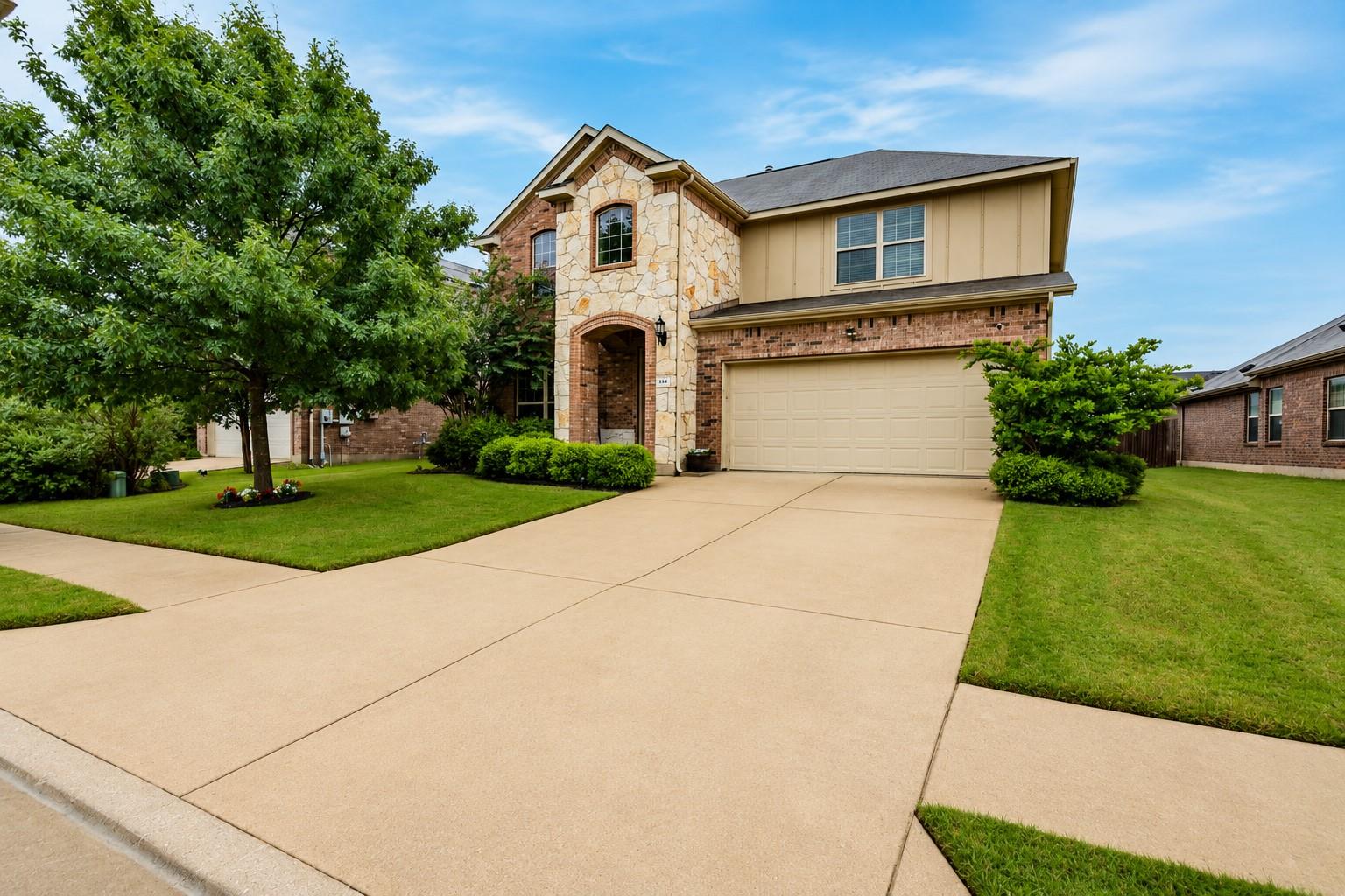 634 Blossom Valley STRM, Buda, TX 78610