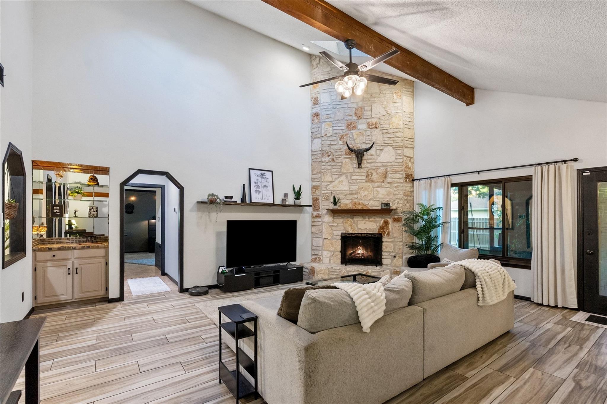 1705 Wild Horse LN, Round Rock, TX 78681
